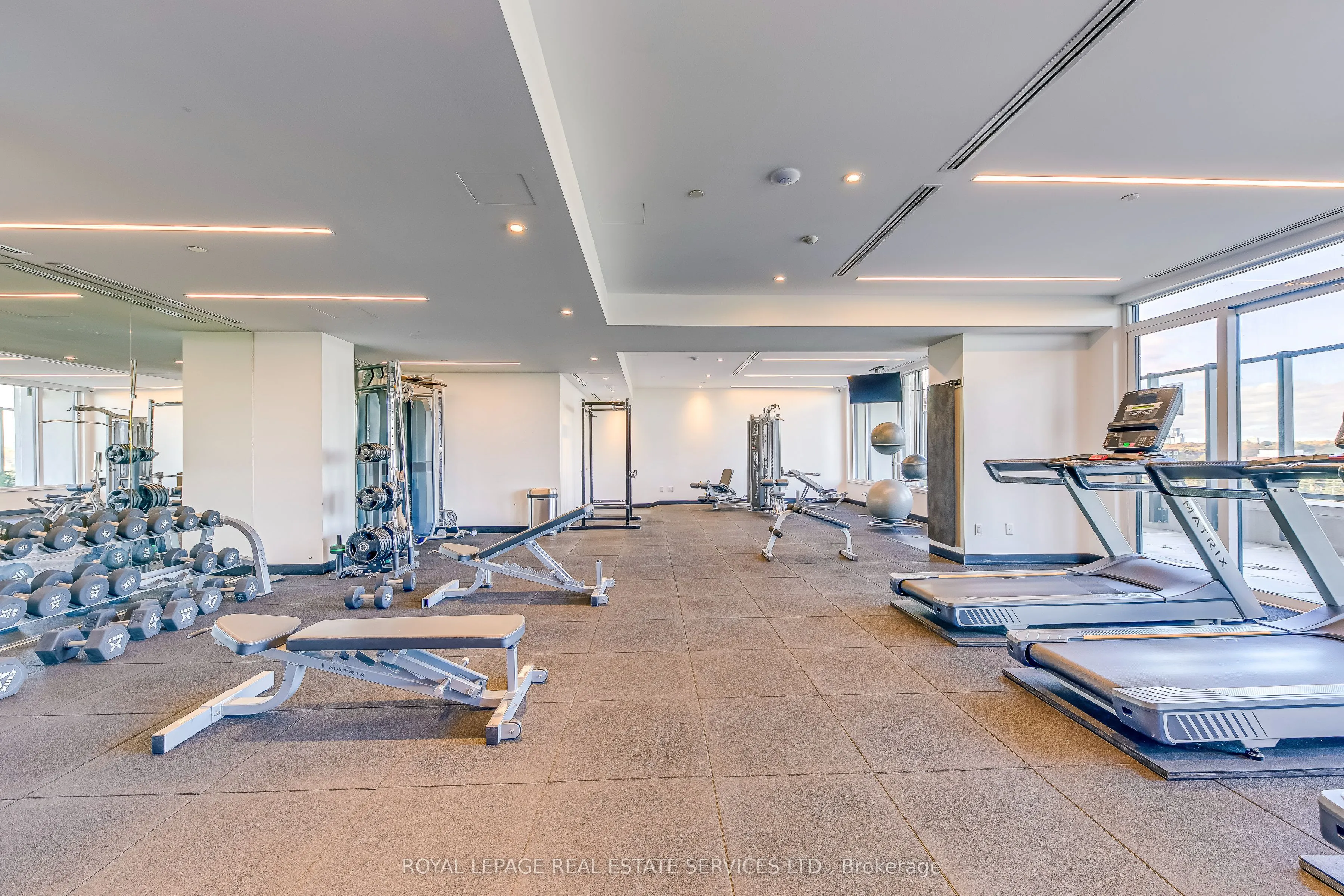 1926 Lake Shore Boulevard W, #1805