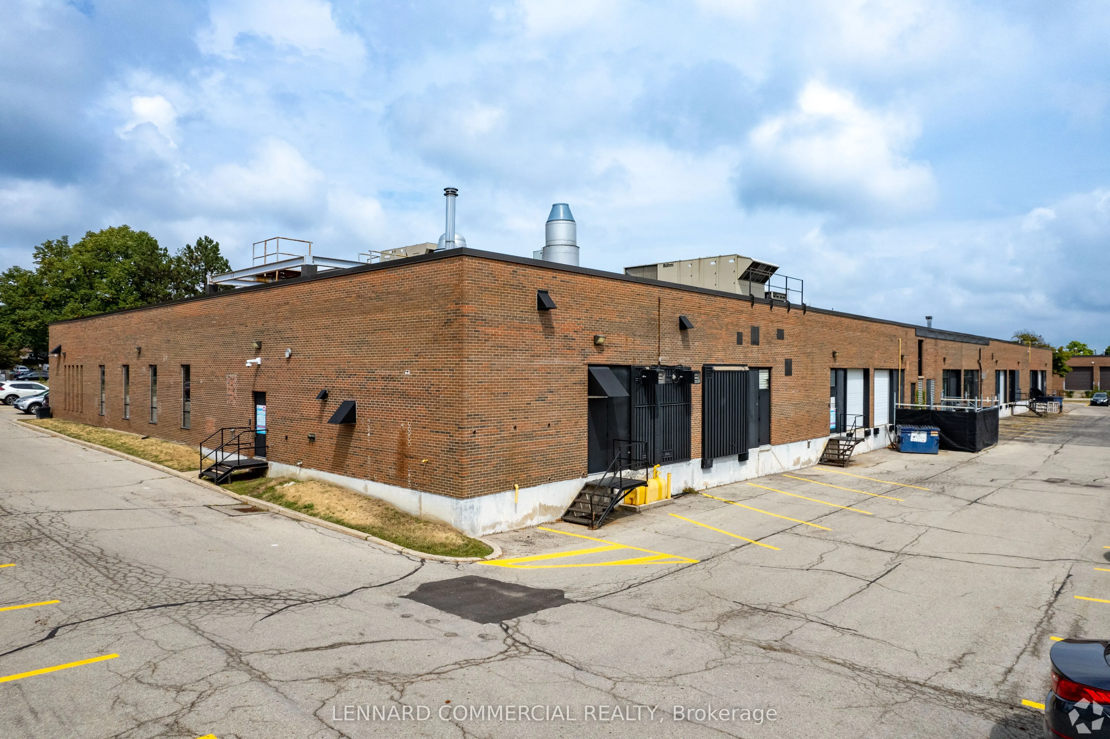 2488 Dunwin Drive