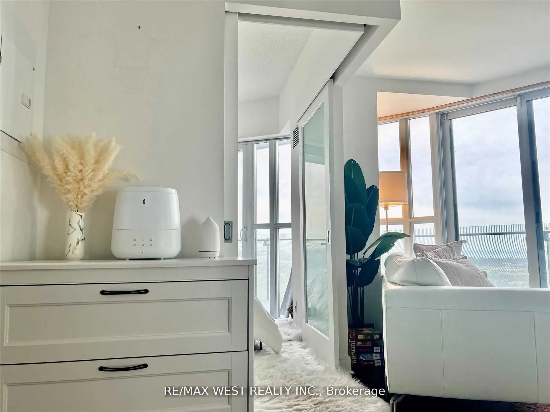 50 Absolute Avenue, #3904