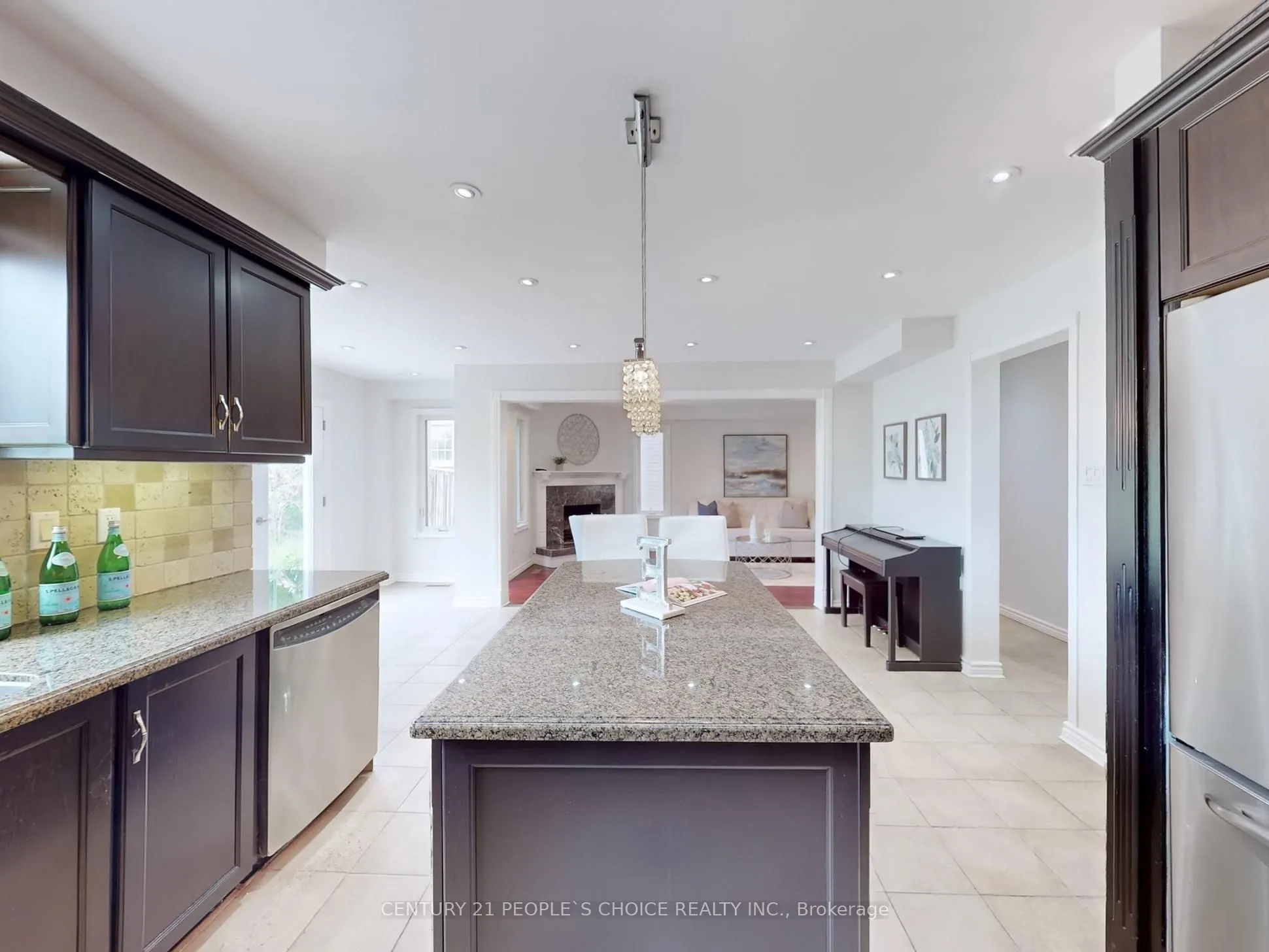 5972 Aquarius Court