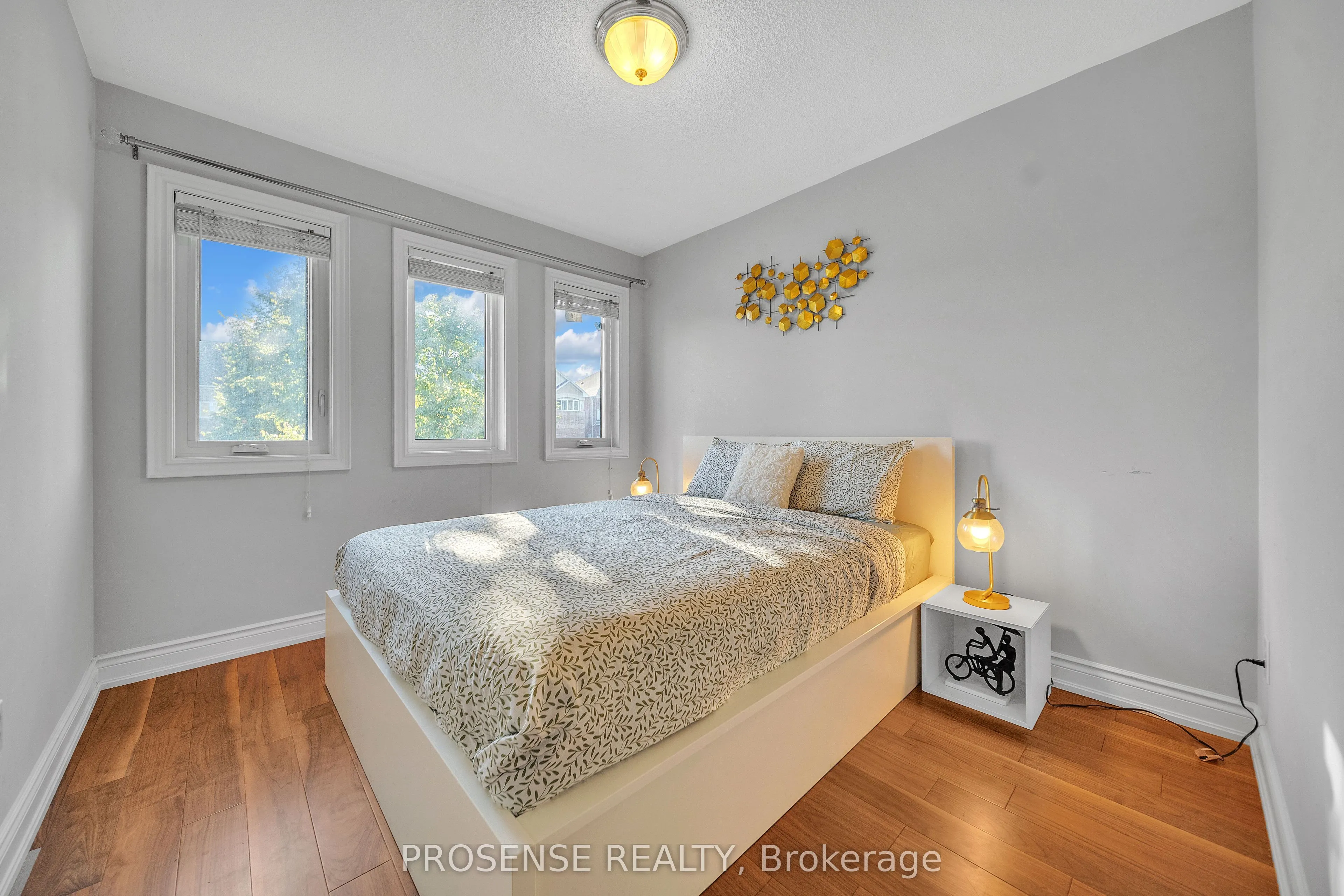 3163 Pearwood Place