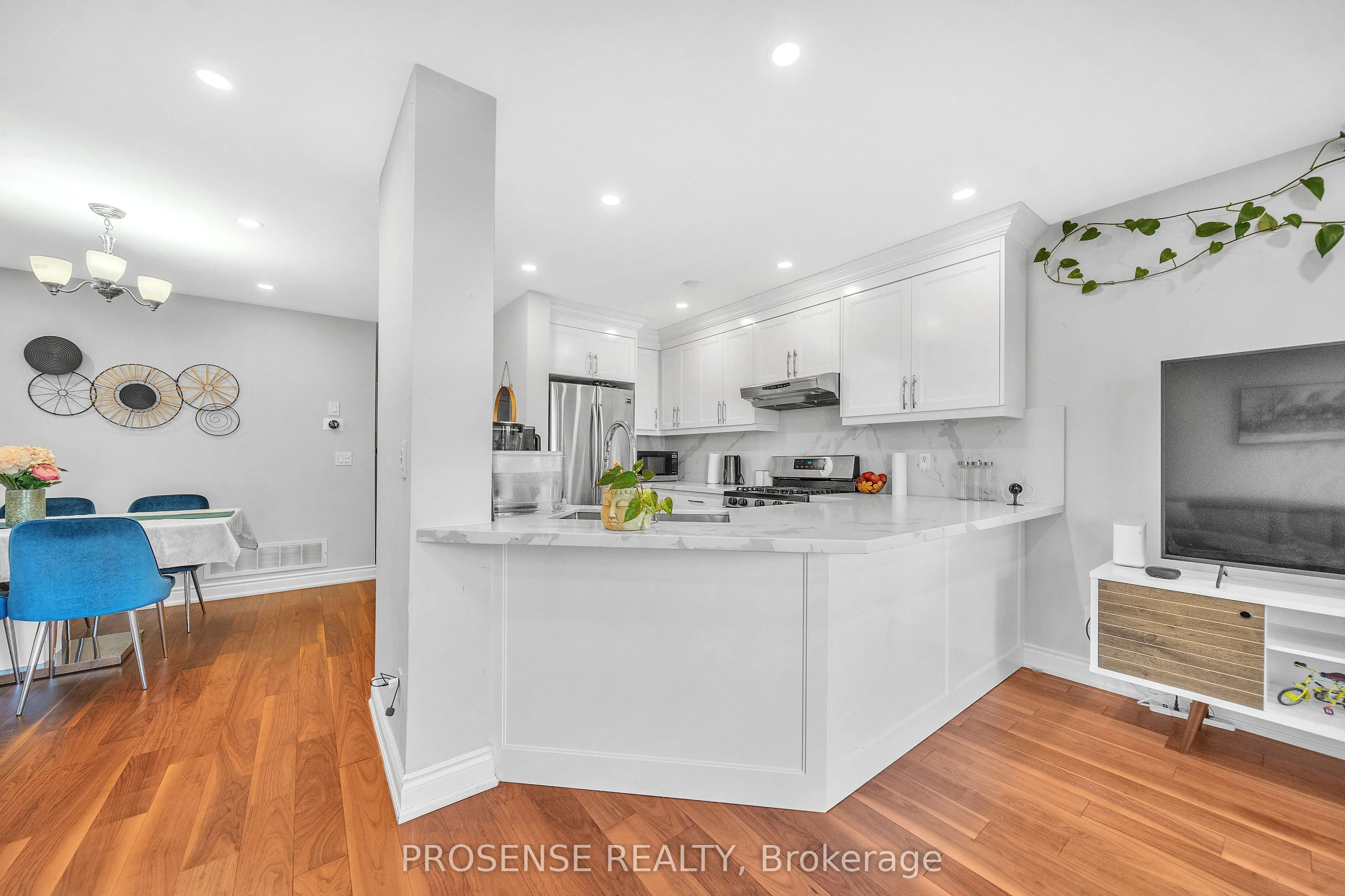 3163 Pearwood Place