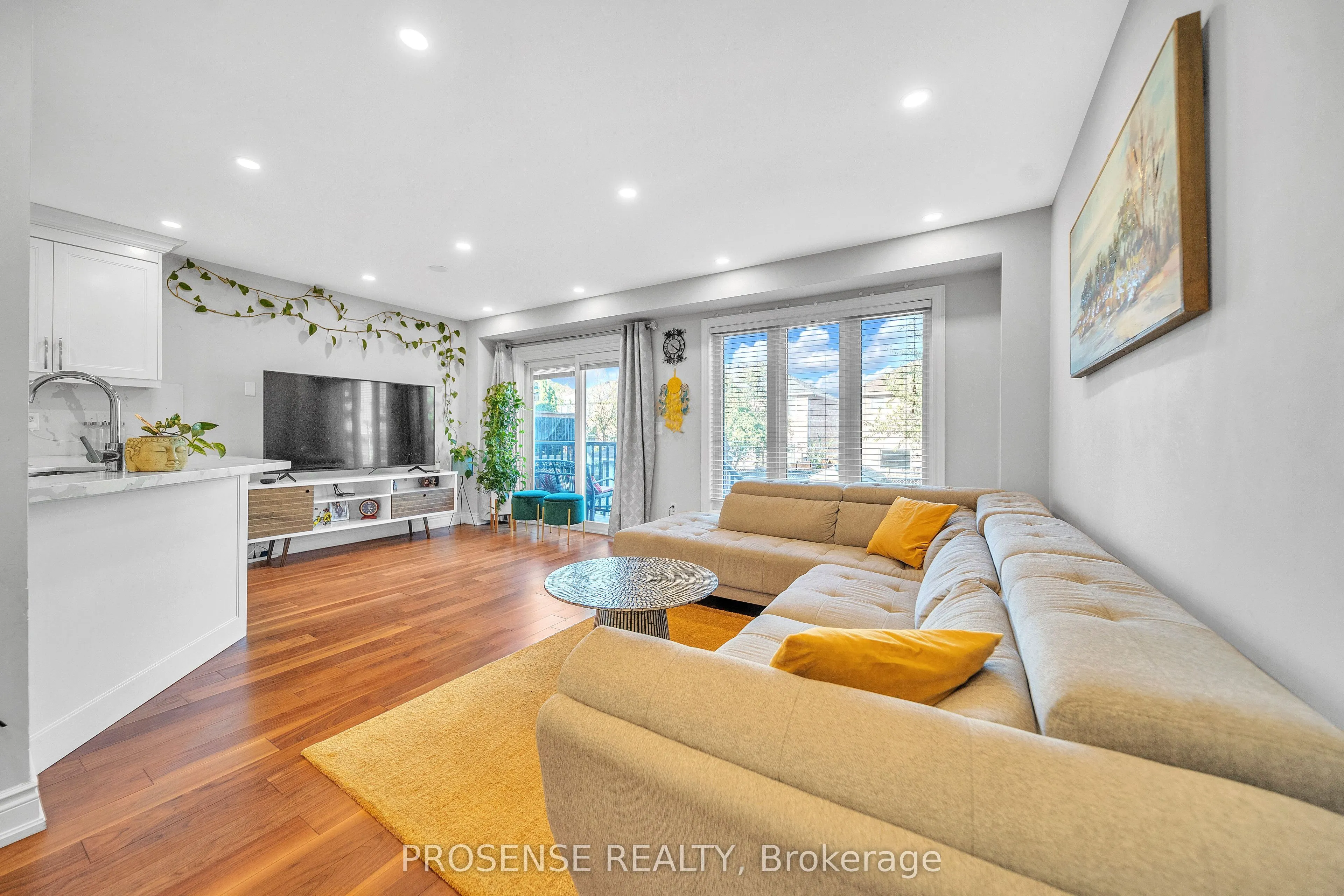 3163 Pearwood Place