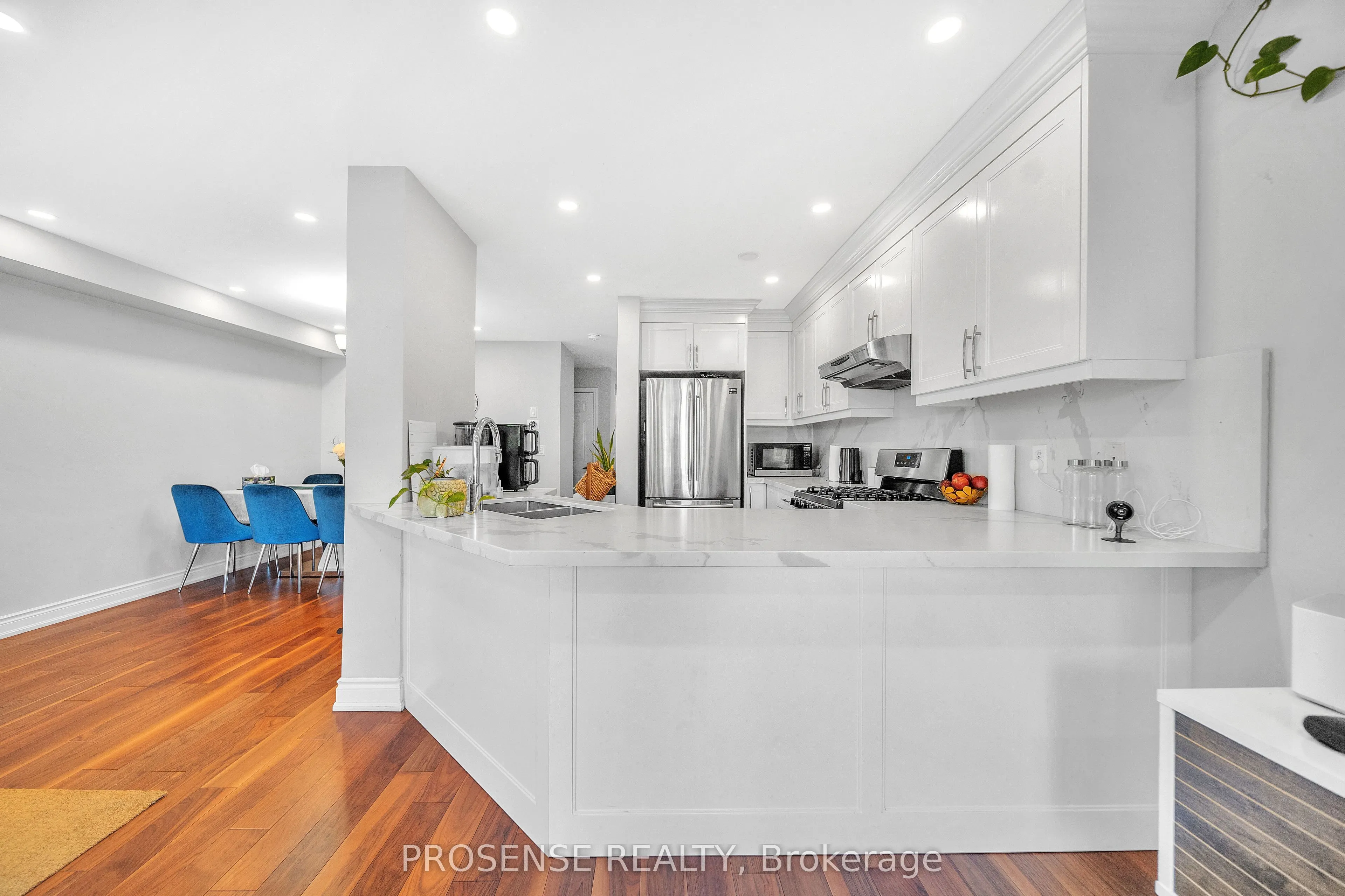 3163 Pearwood Place