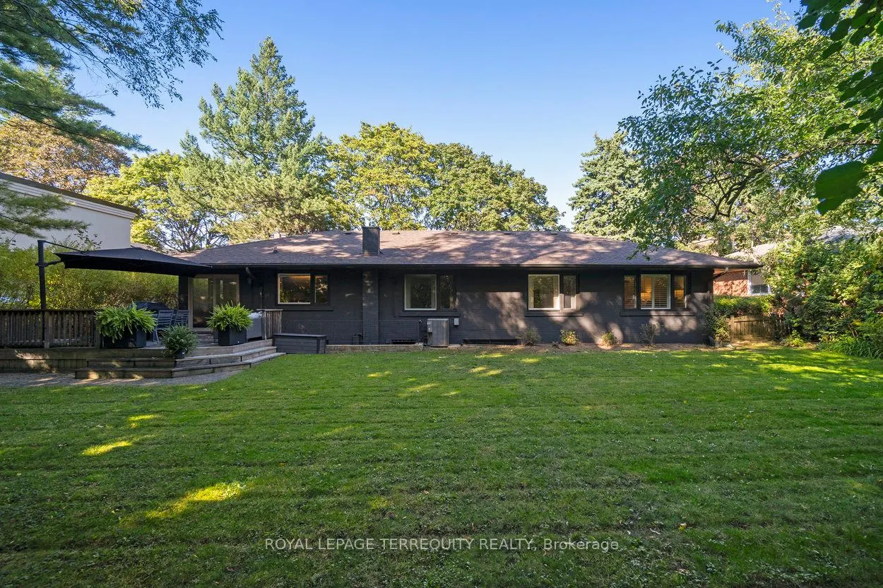 416 The Kingsway