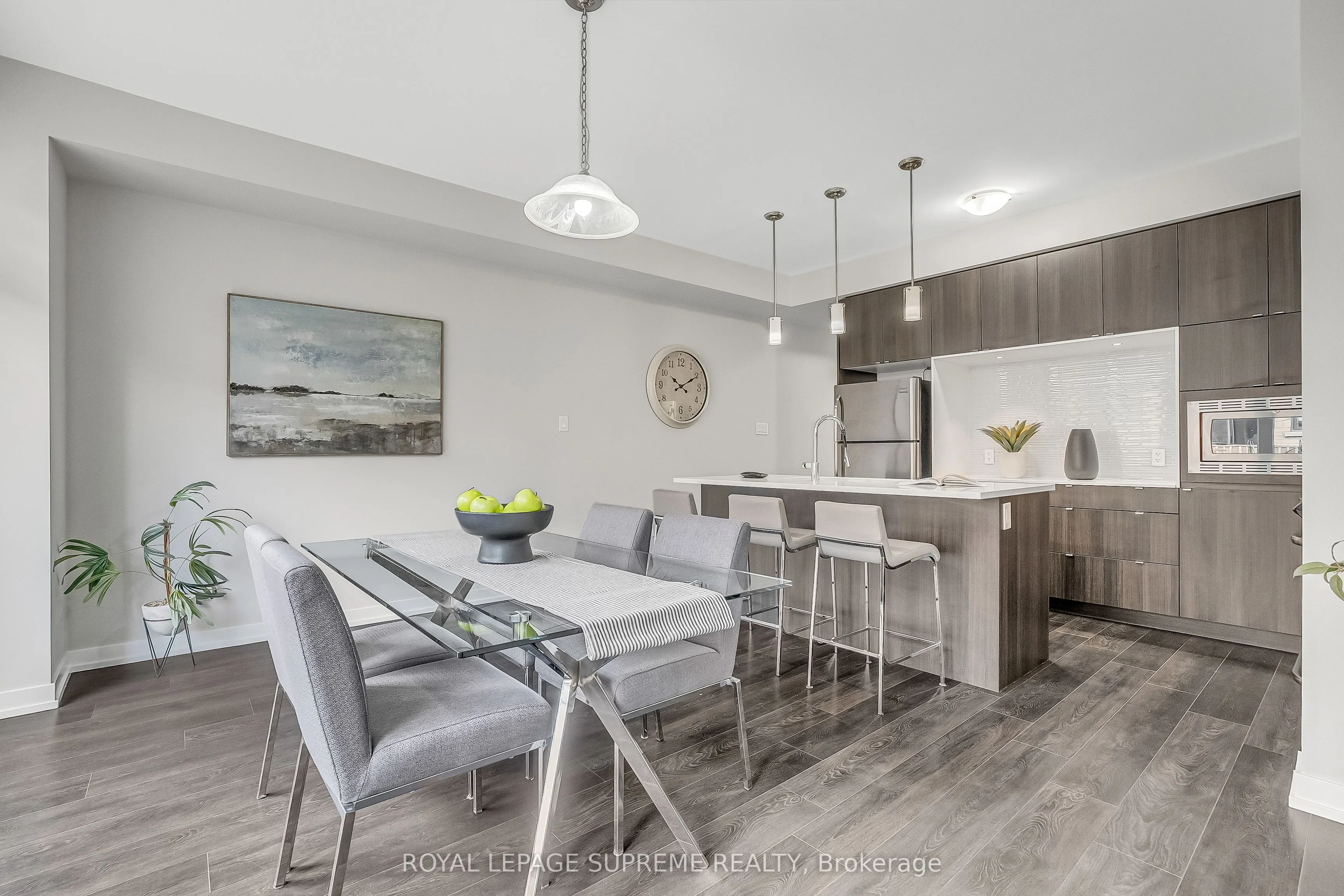182 Huguenot Road