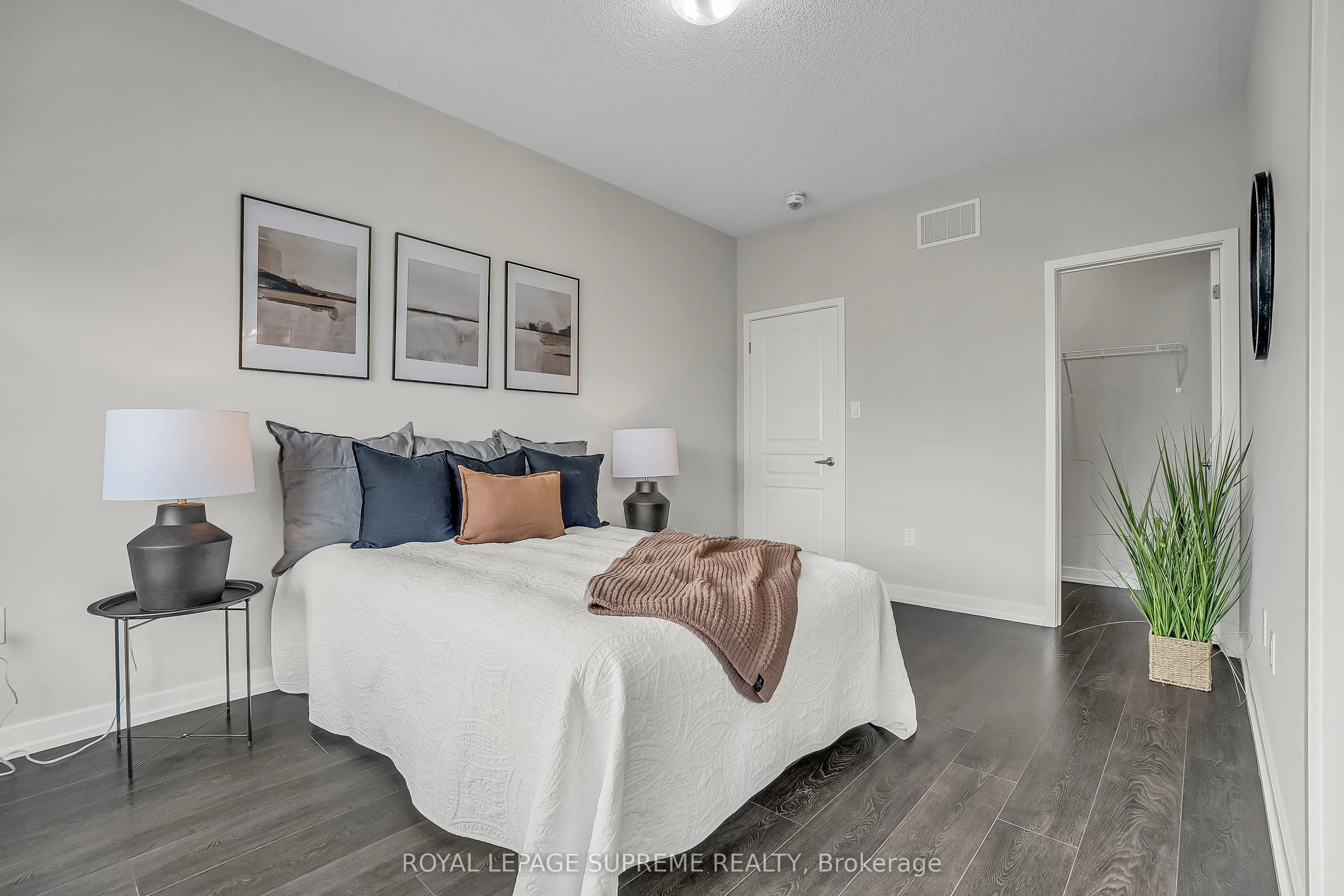 182 Huguenot Road