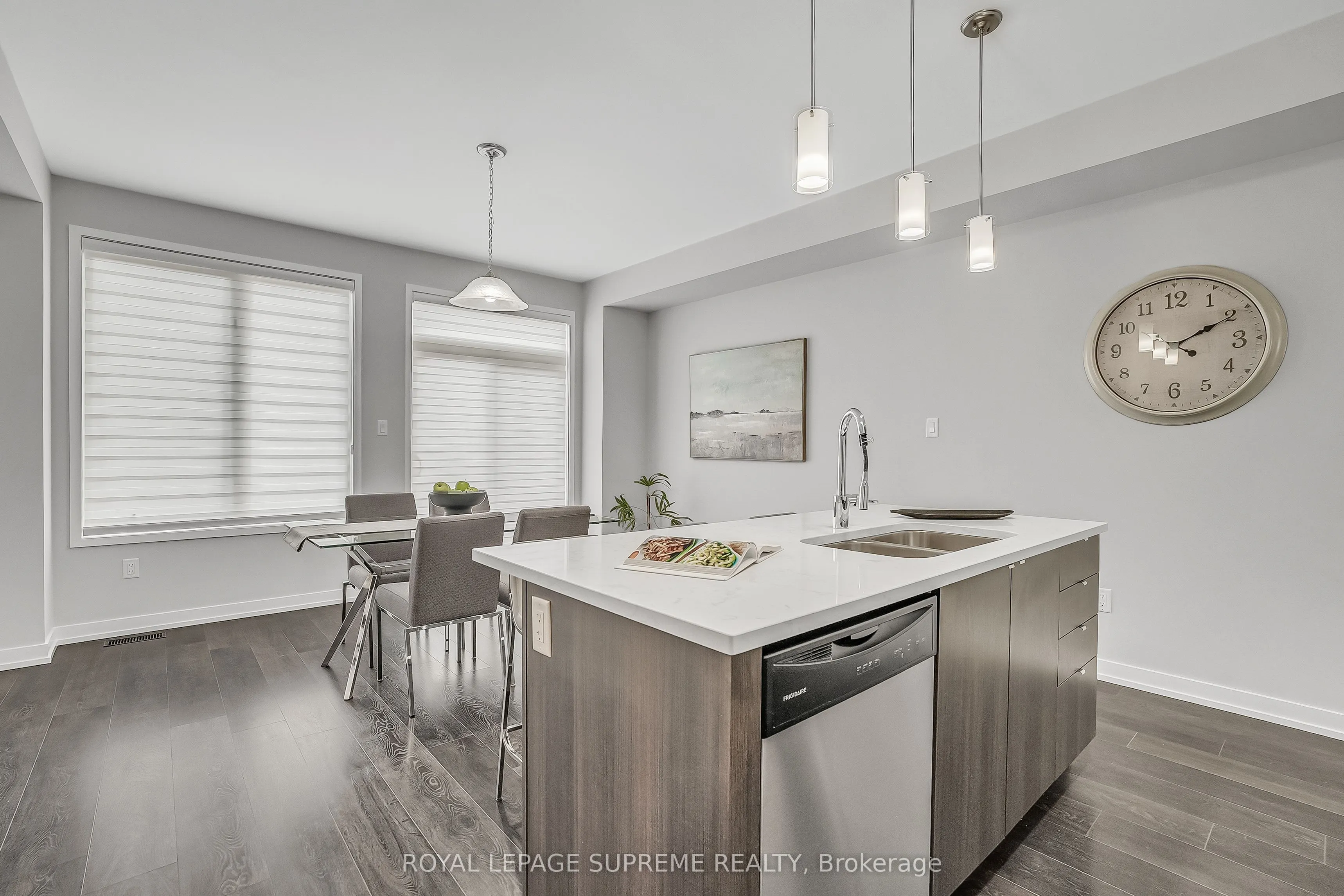 182 Huguenot Road