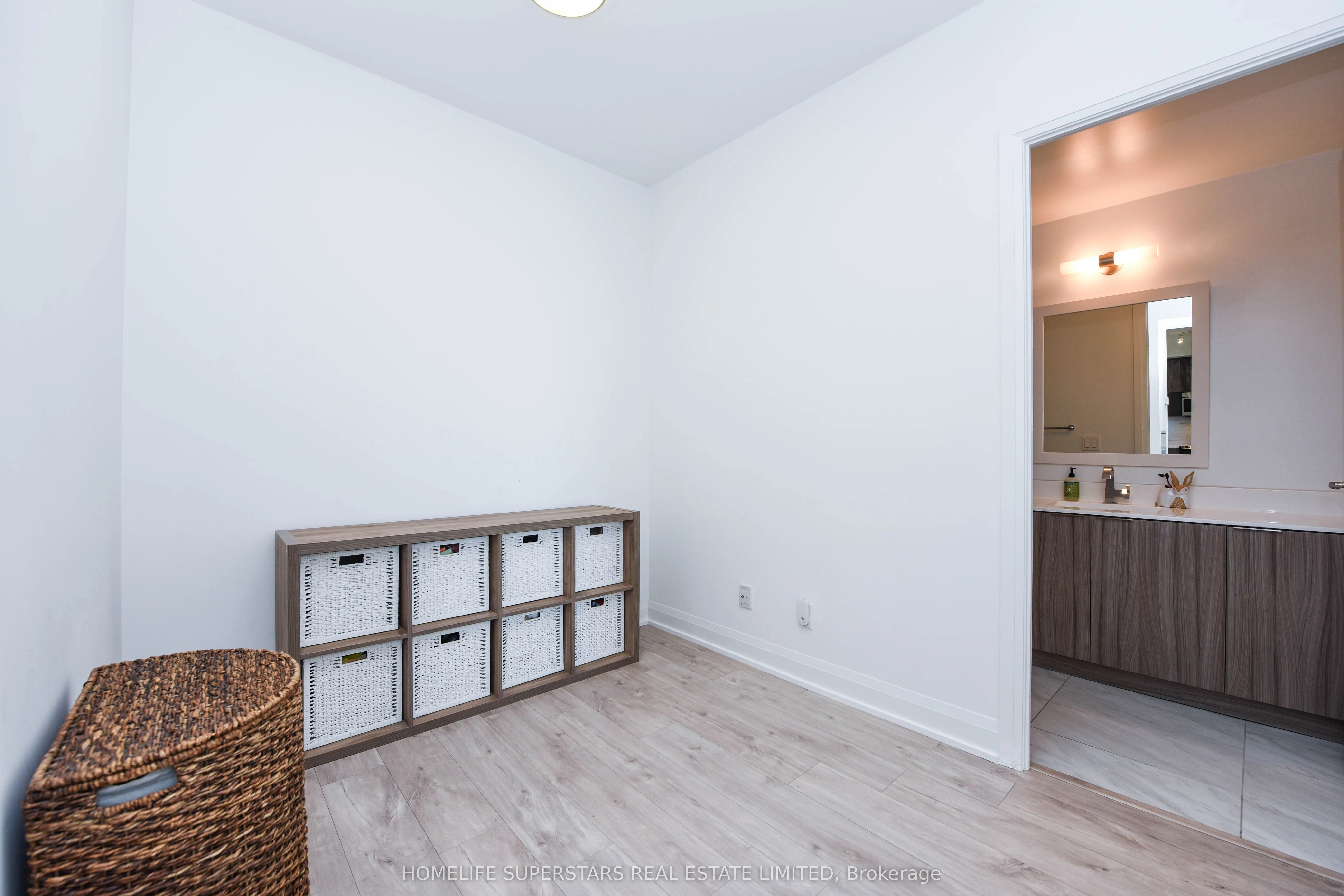 56 Annie Craig Drive, #503
