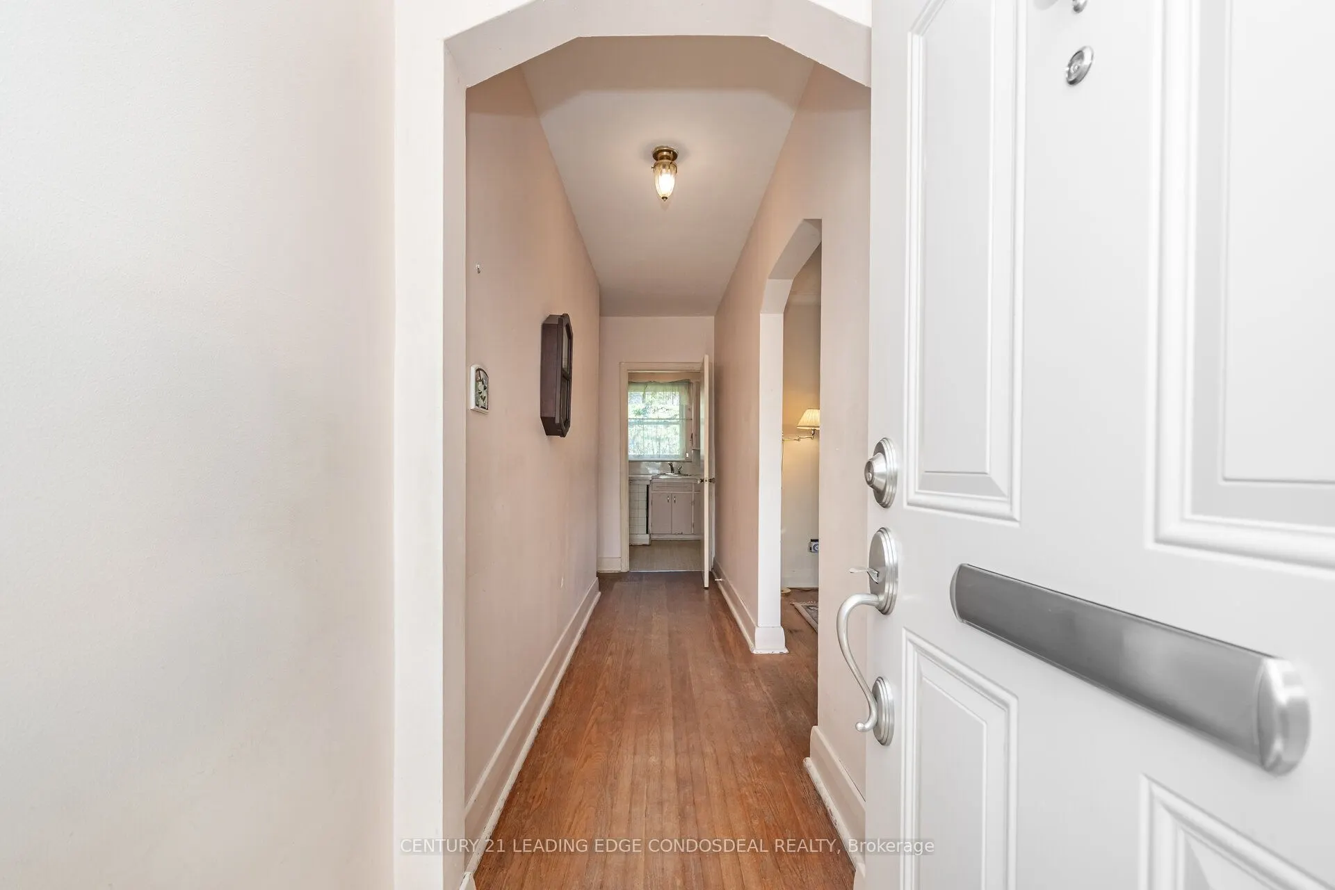 621 Roding Street