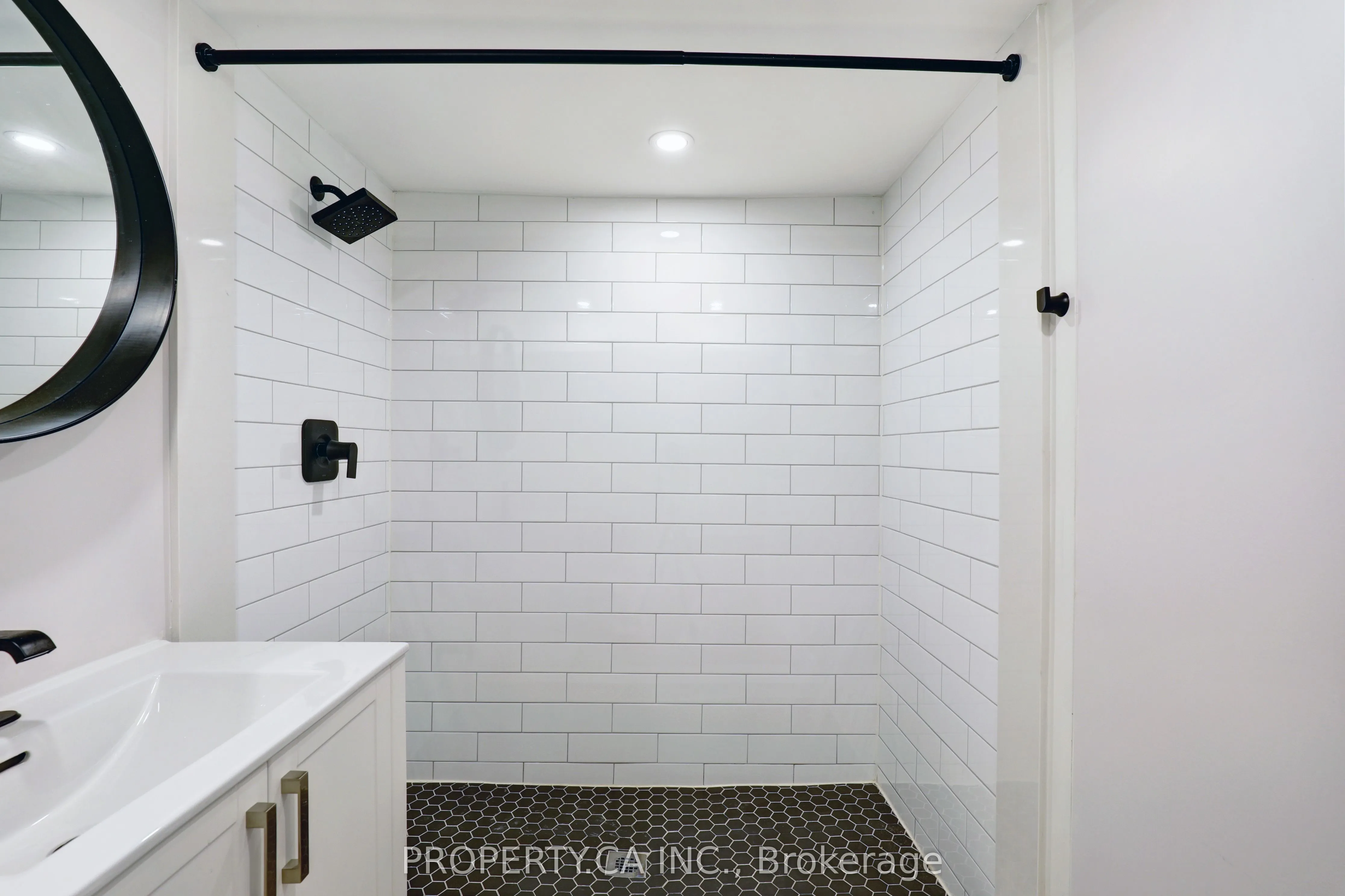 53 Eversfield Road, #Basement