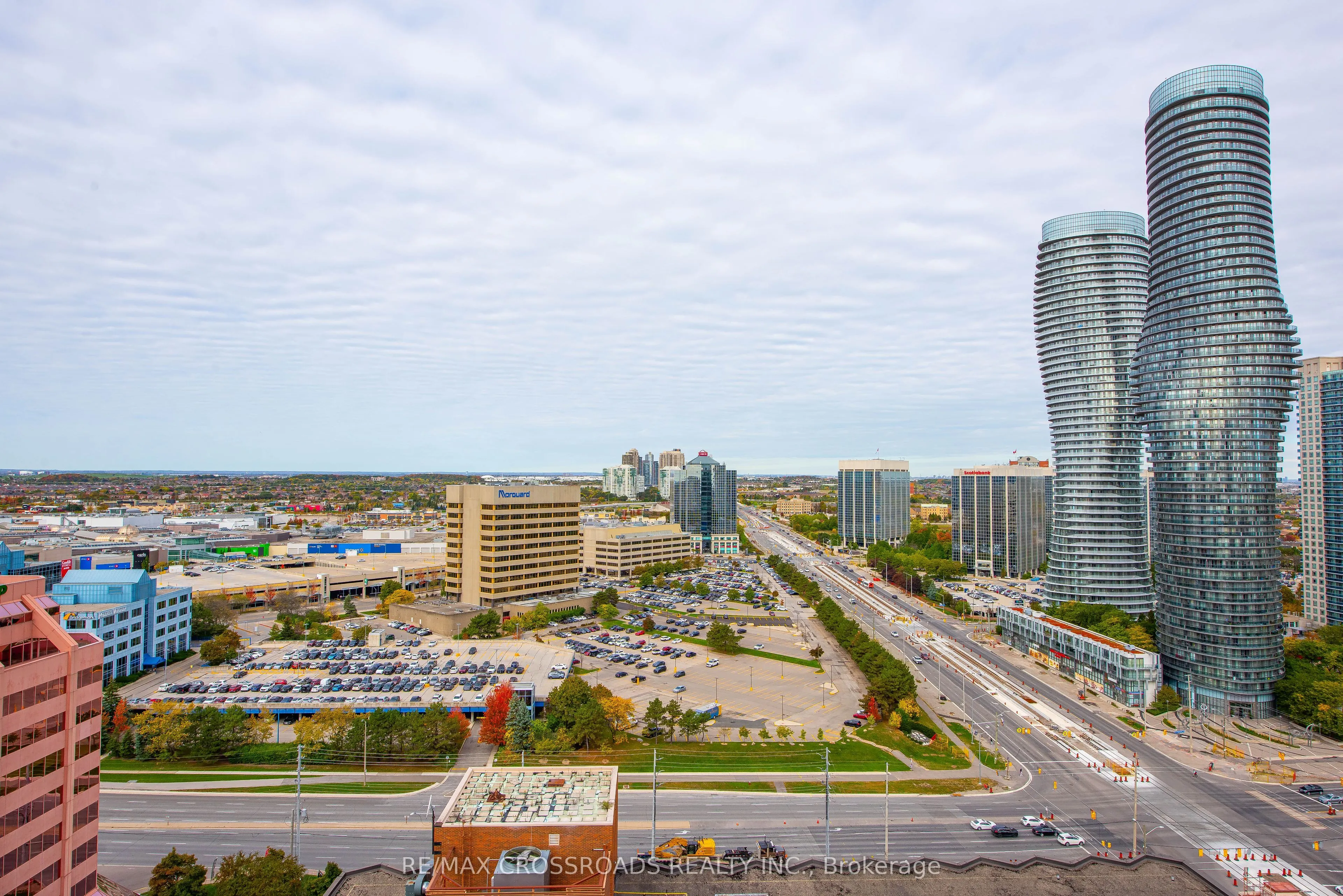 208 Enfield Place, #2708