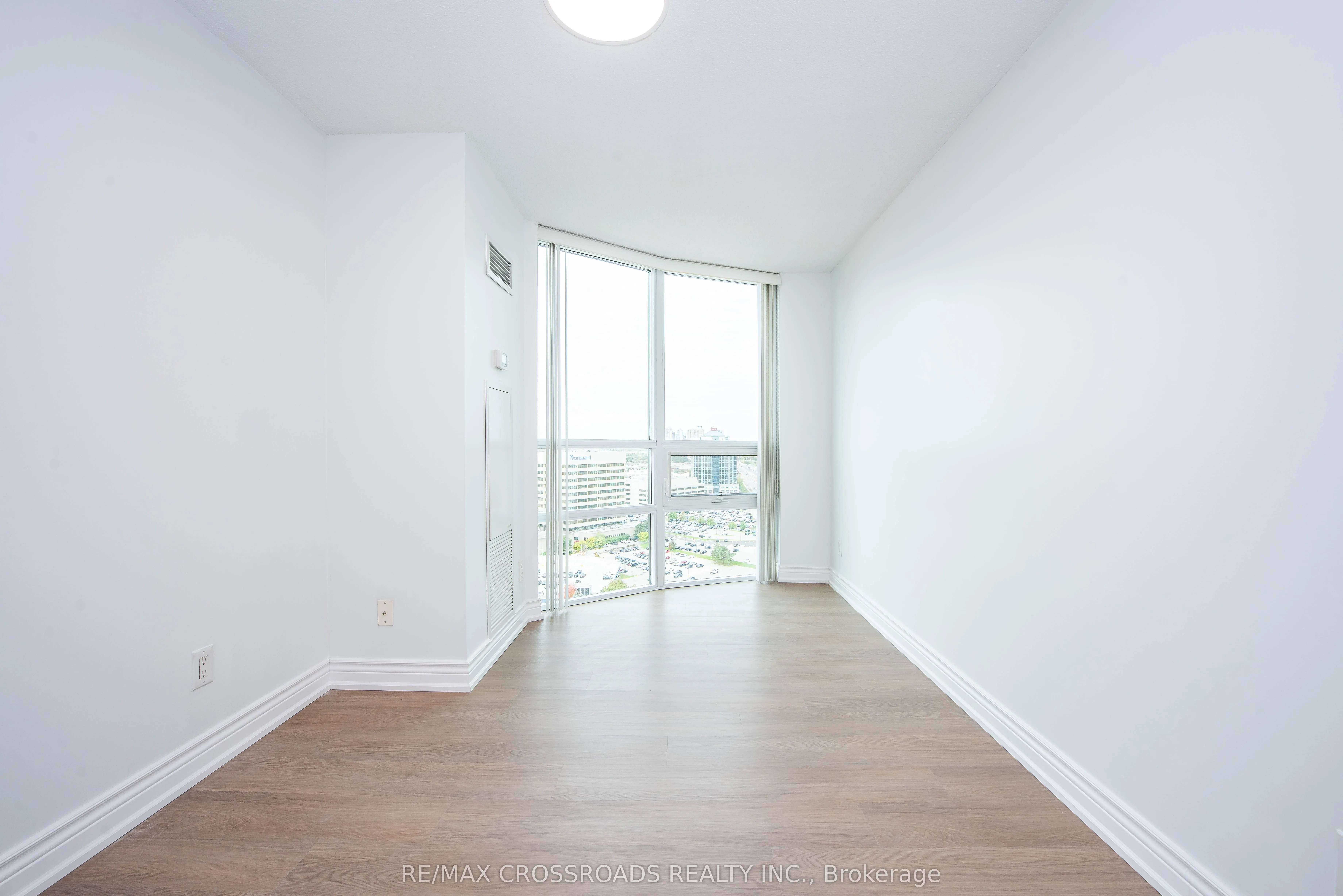 208 Enfield Place, #2708