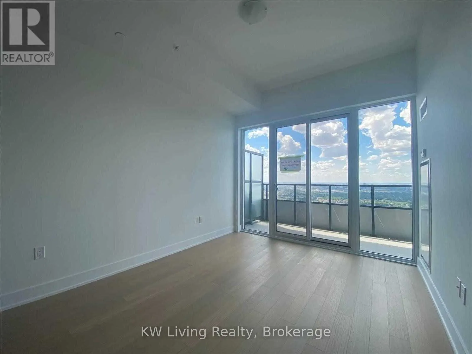 30 Shore Breeze Drive, #6001