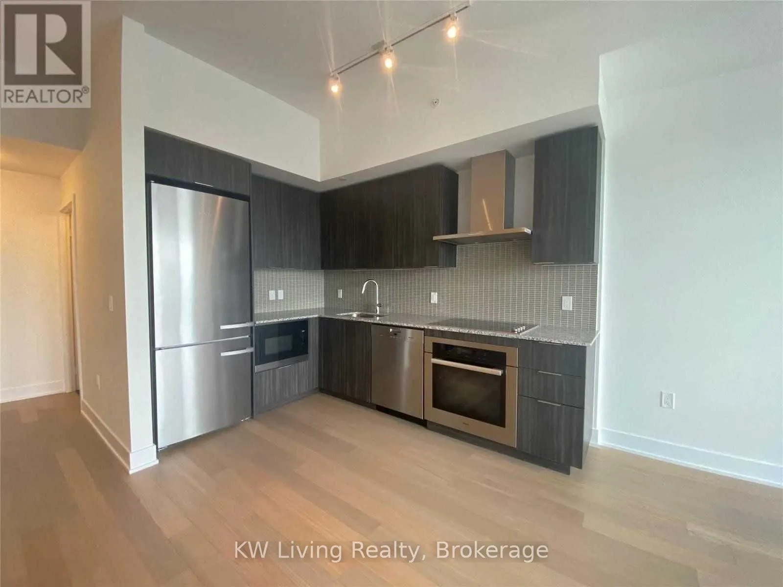 30 Shore Breeze Drive, #6001