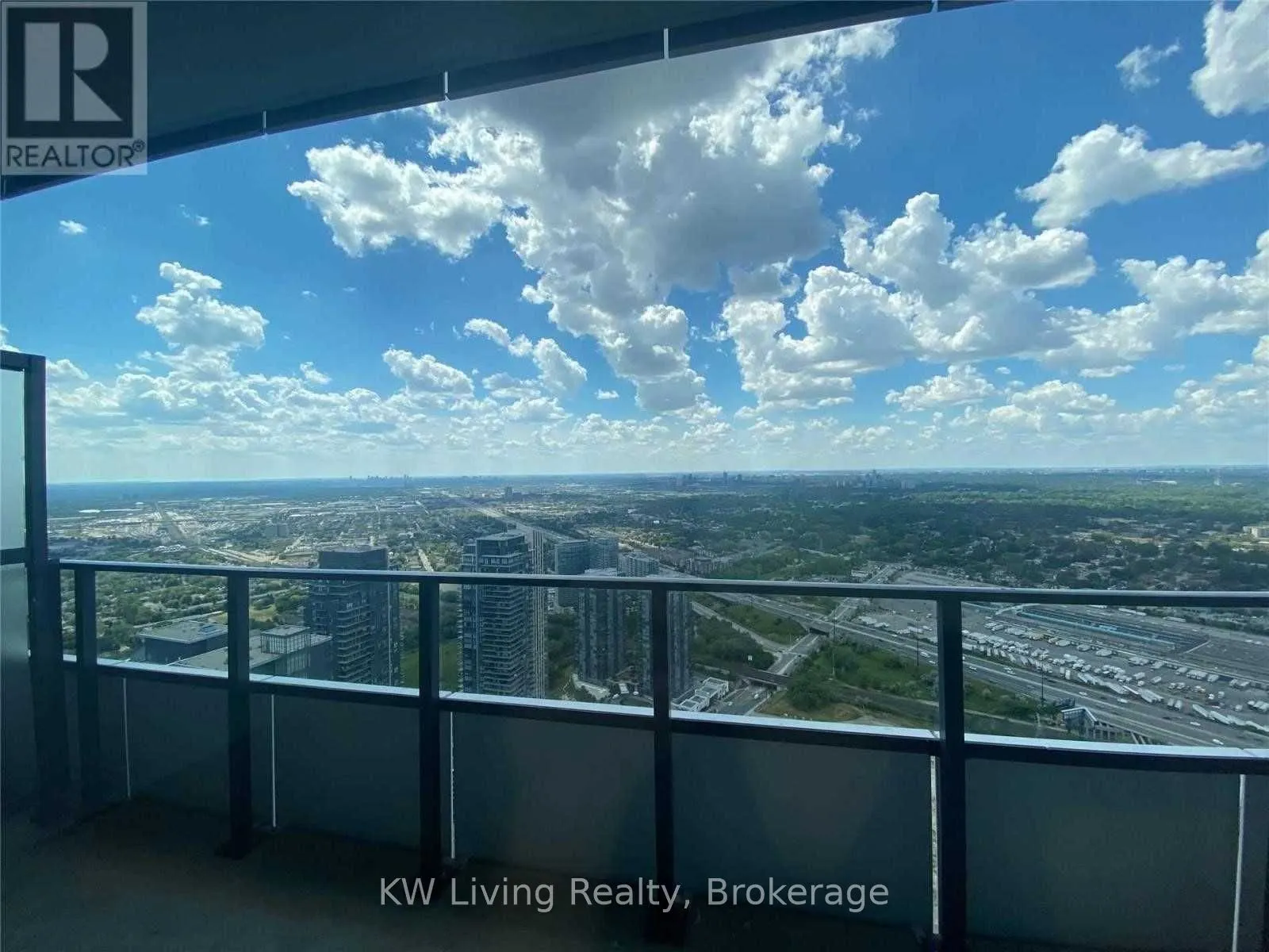 30 Shore Breeze Drive, #6001