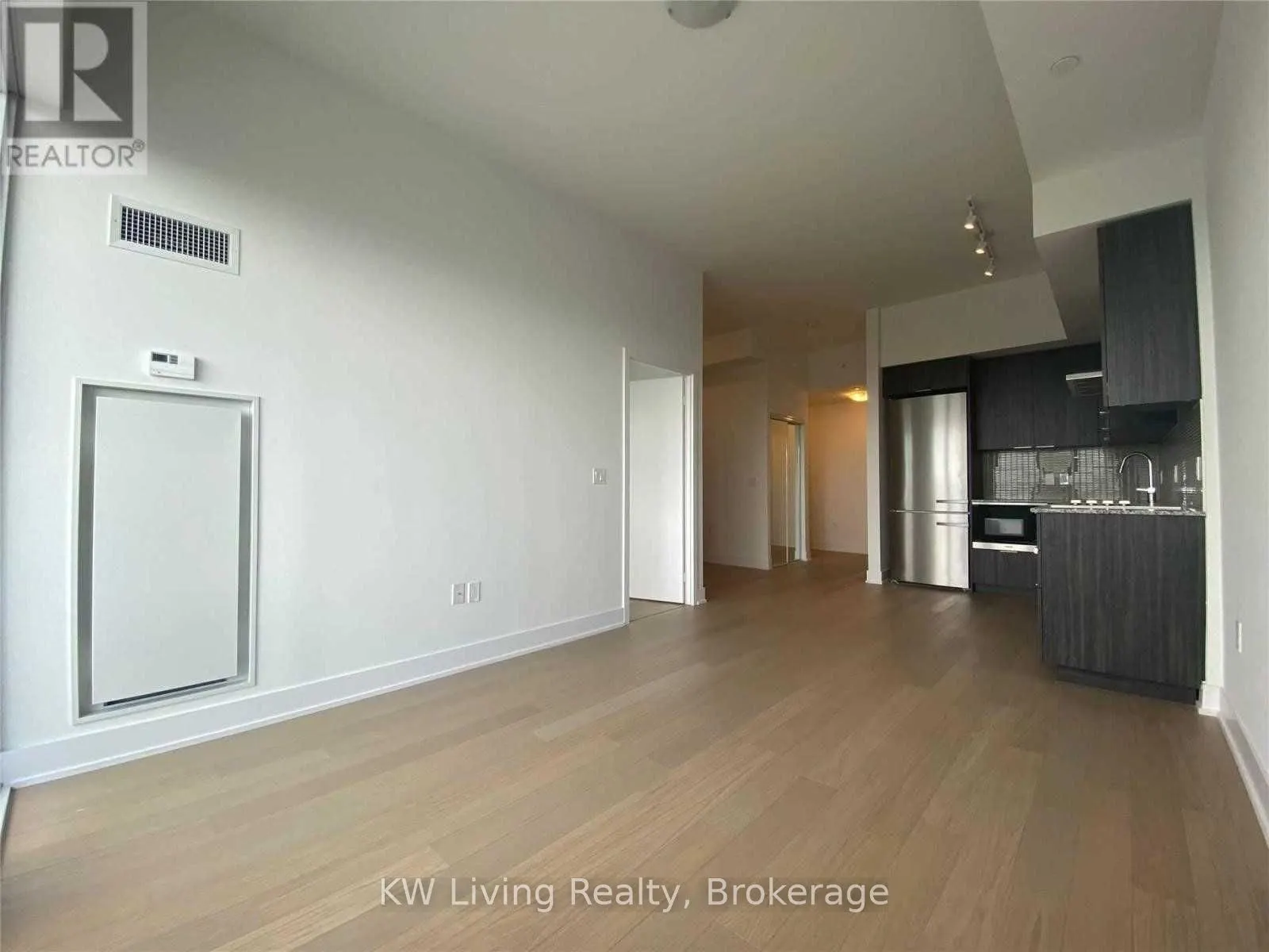 30 Shore Breeze Drive, #6001