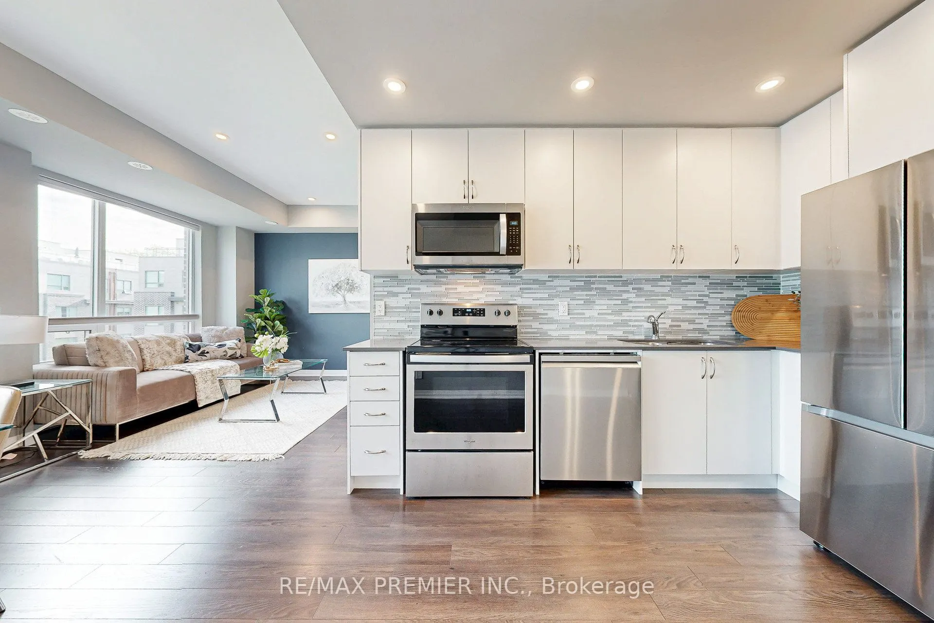 670 Atwater Avenue, #16