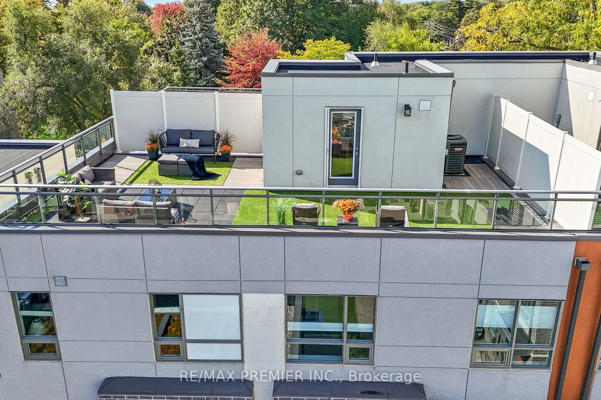 670 Atwater Avenue, #16