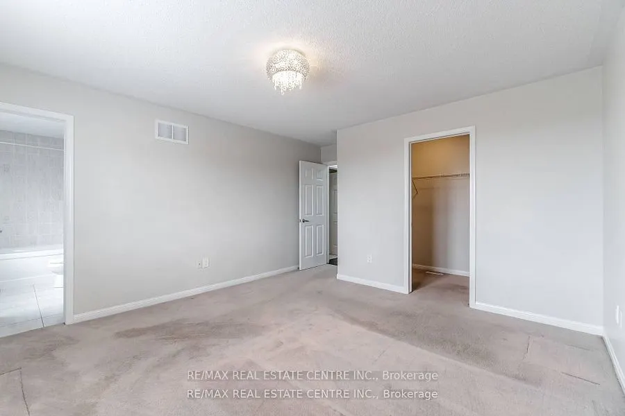 989 Farmstead Drive
