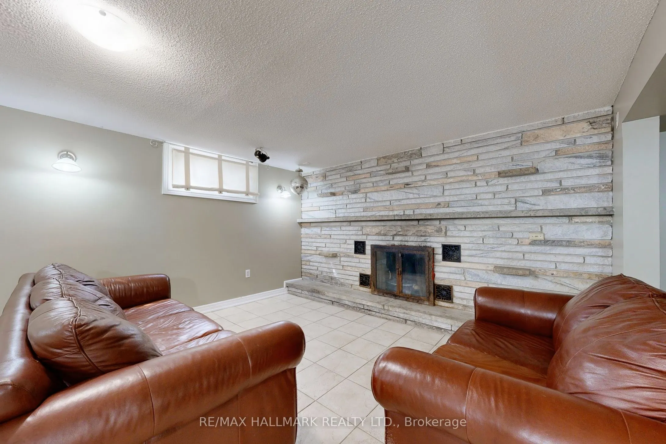 154 Shoreham Drive