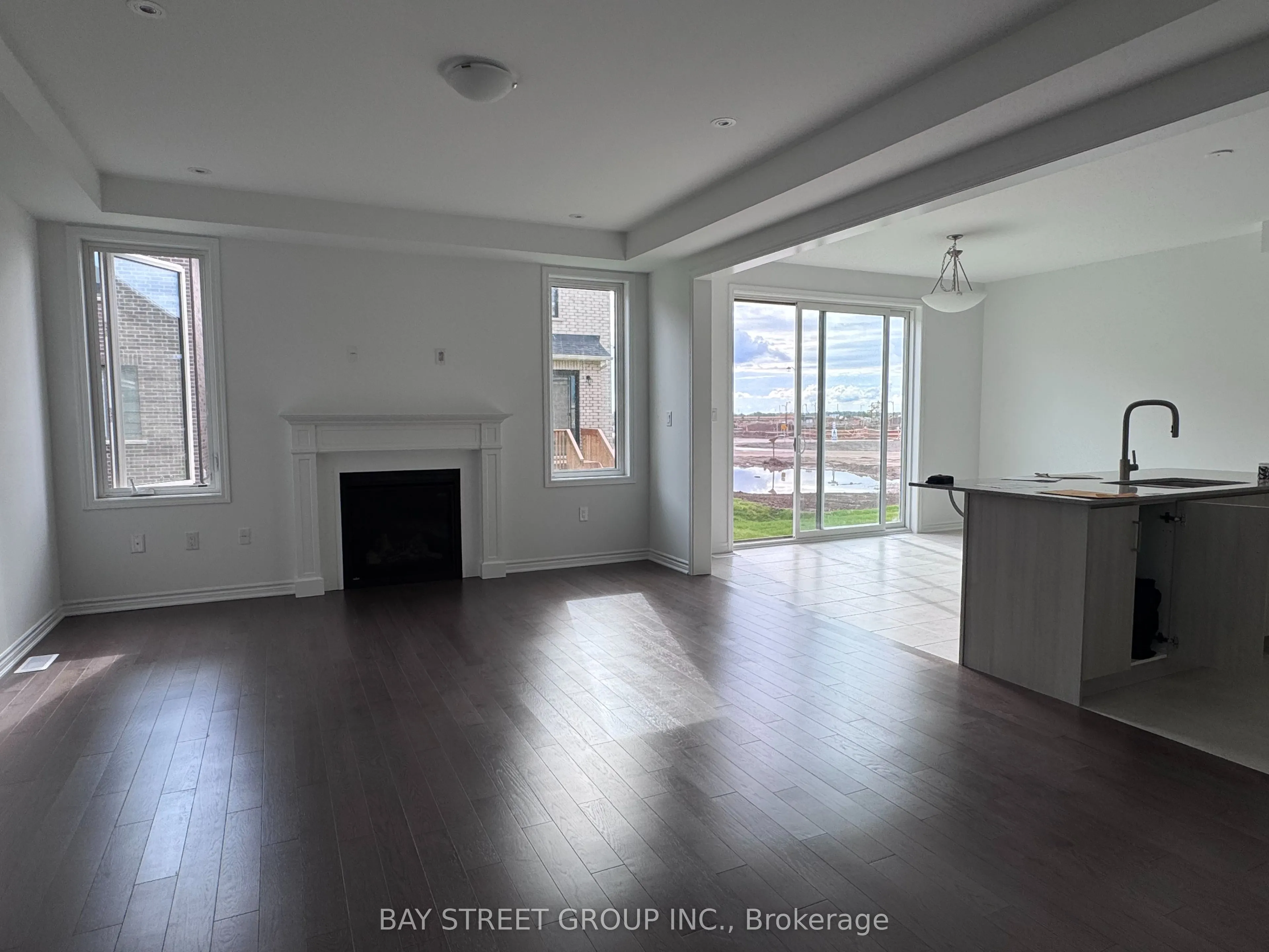1508 Rothbury Cres Crescent