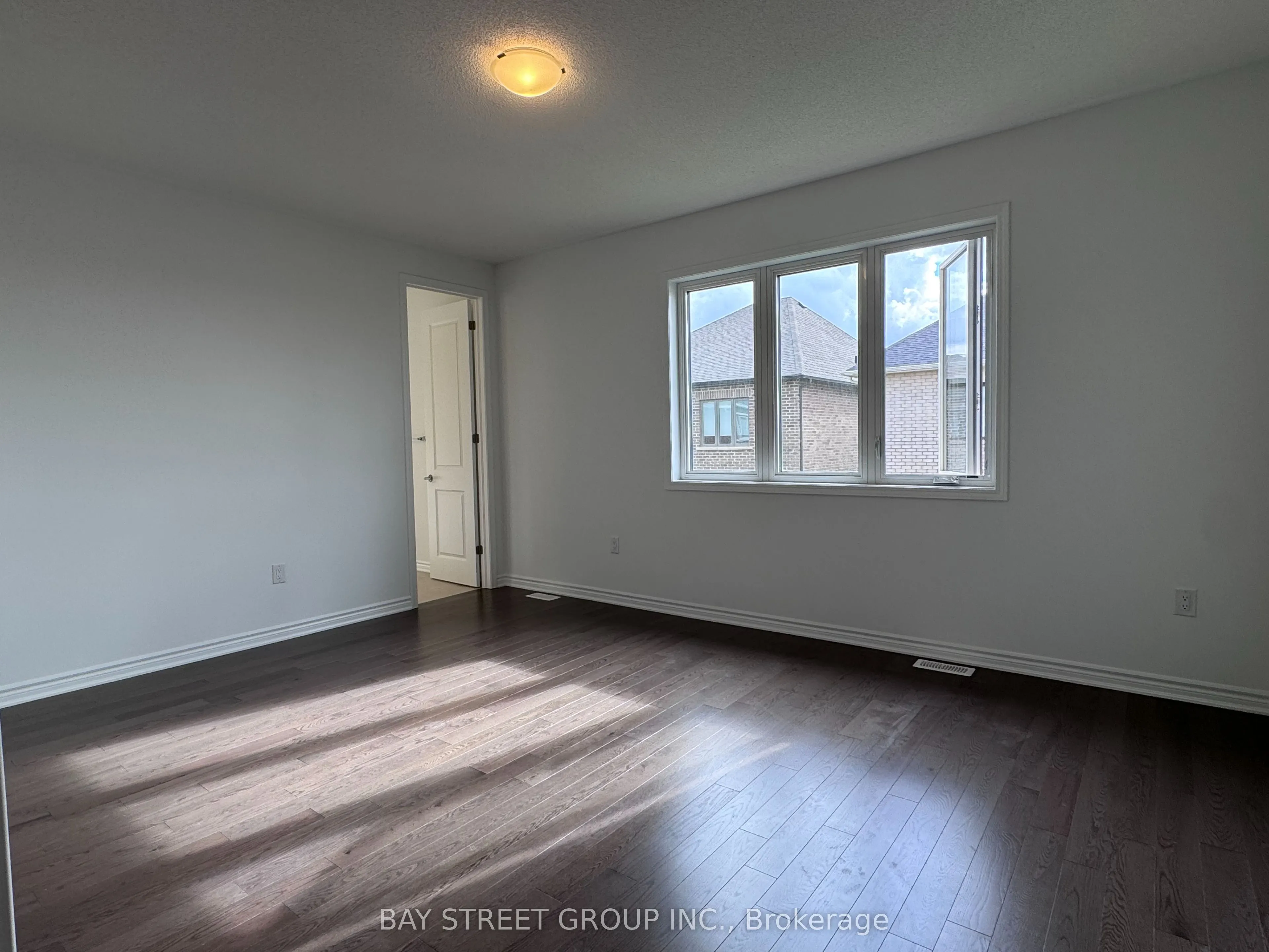 1508 Rothbury Cres Crescent