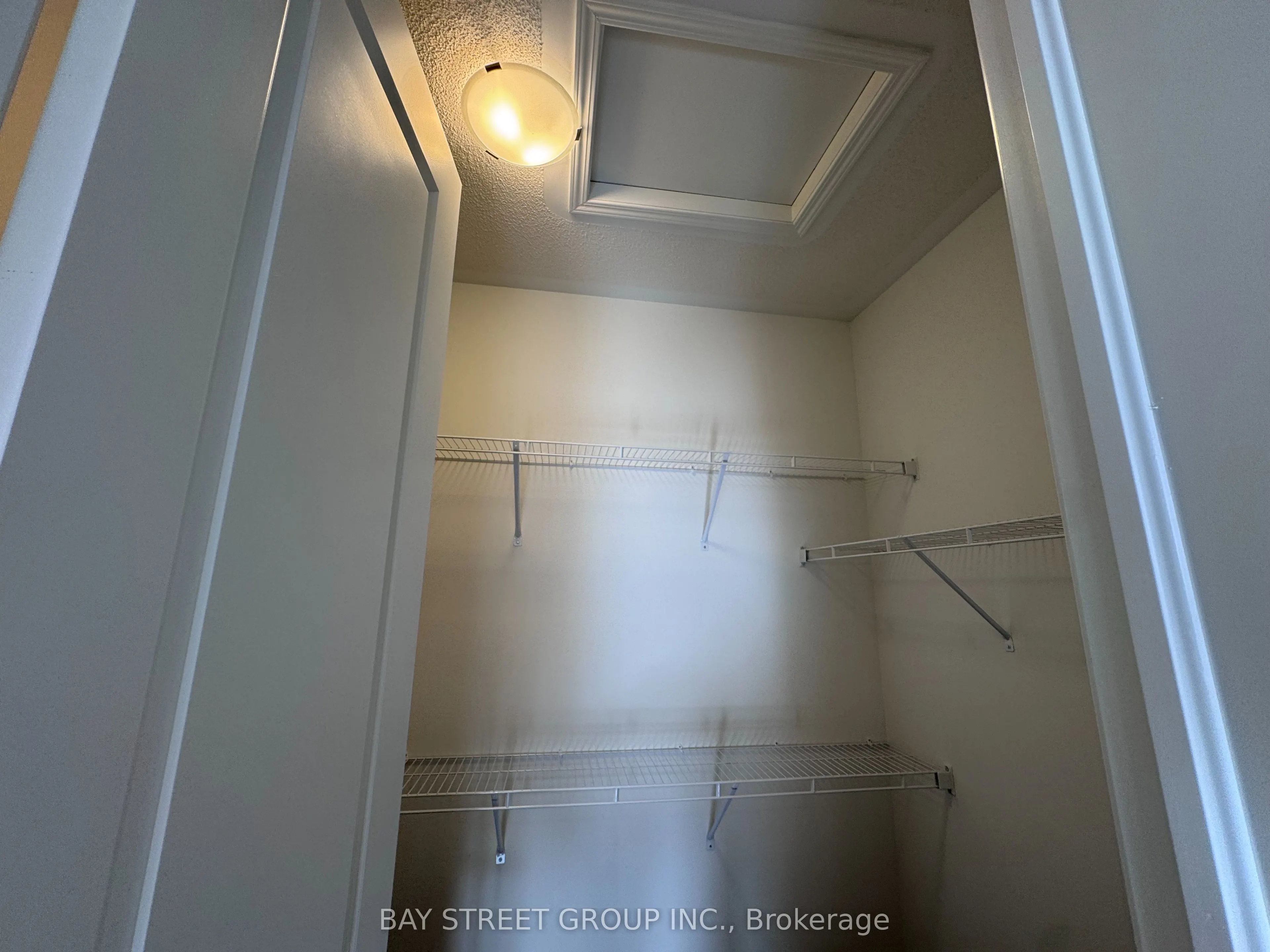 1508 Rothbury Cres Crescent