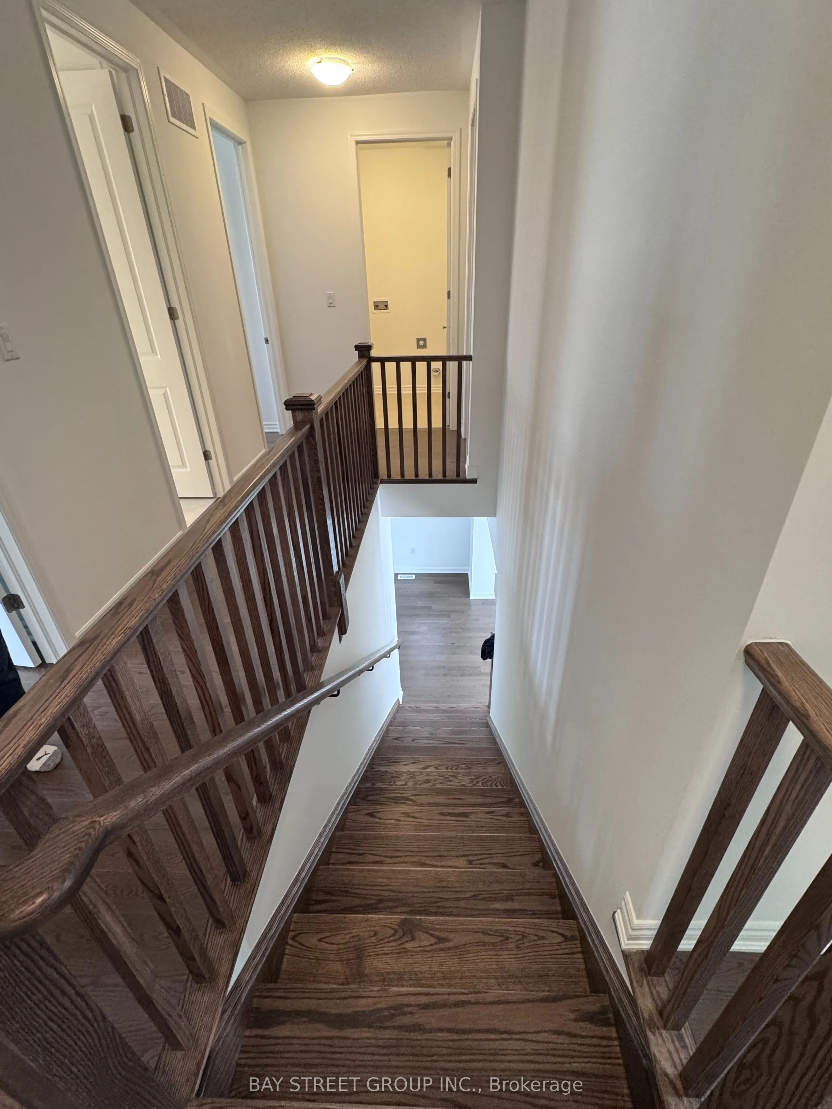 1508 Rothbury Cres Crescent