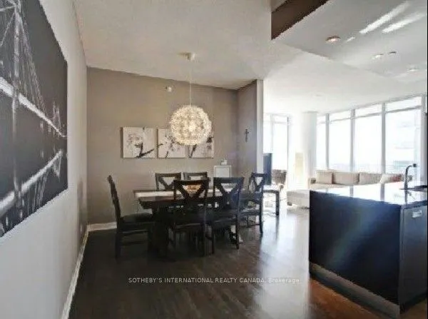 90 Park Lawn Road, #805