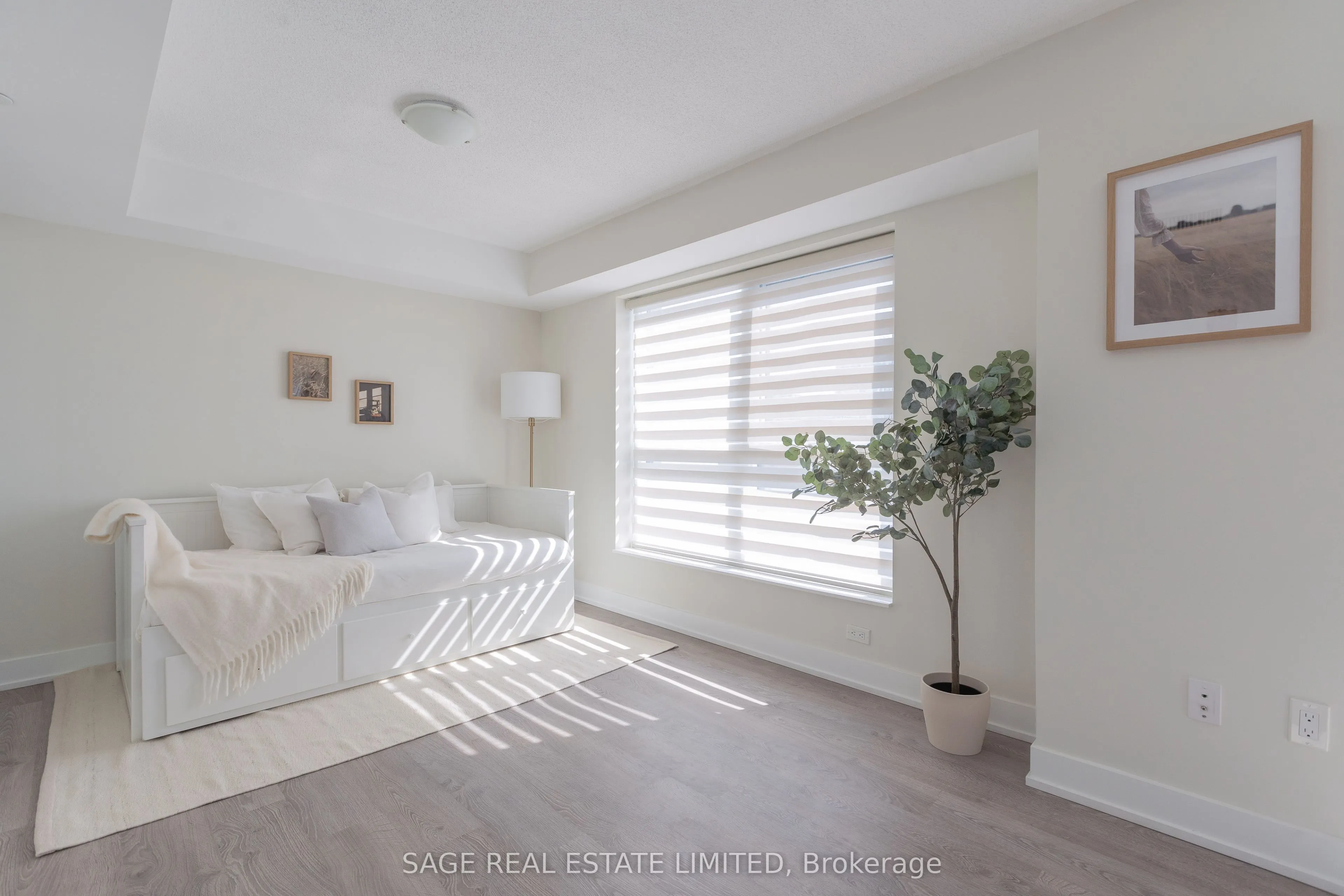 9 Mabelle Avenue, #1423