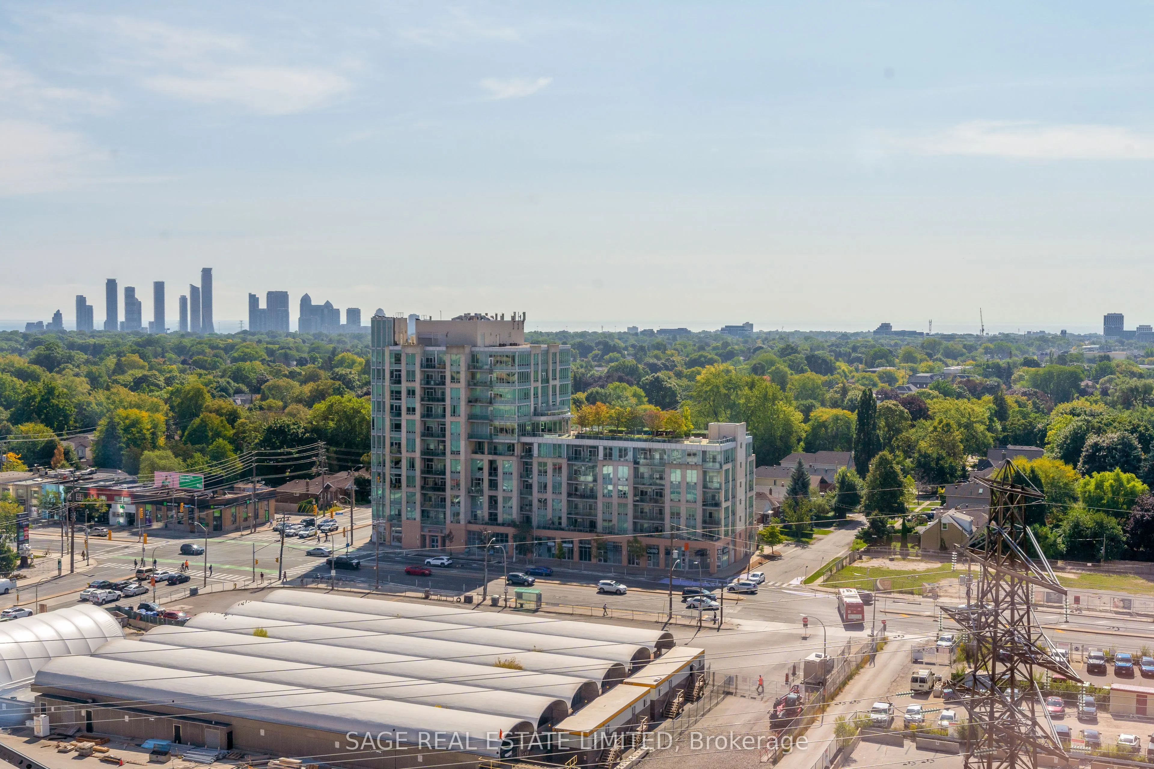 9 Mabelle Avenue, #1423