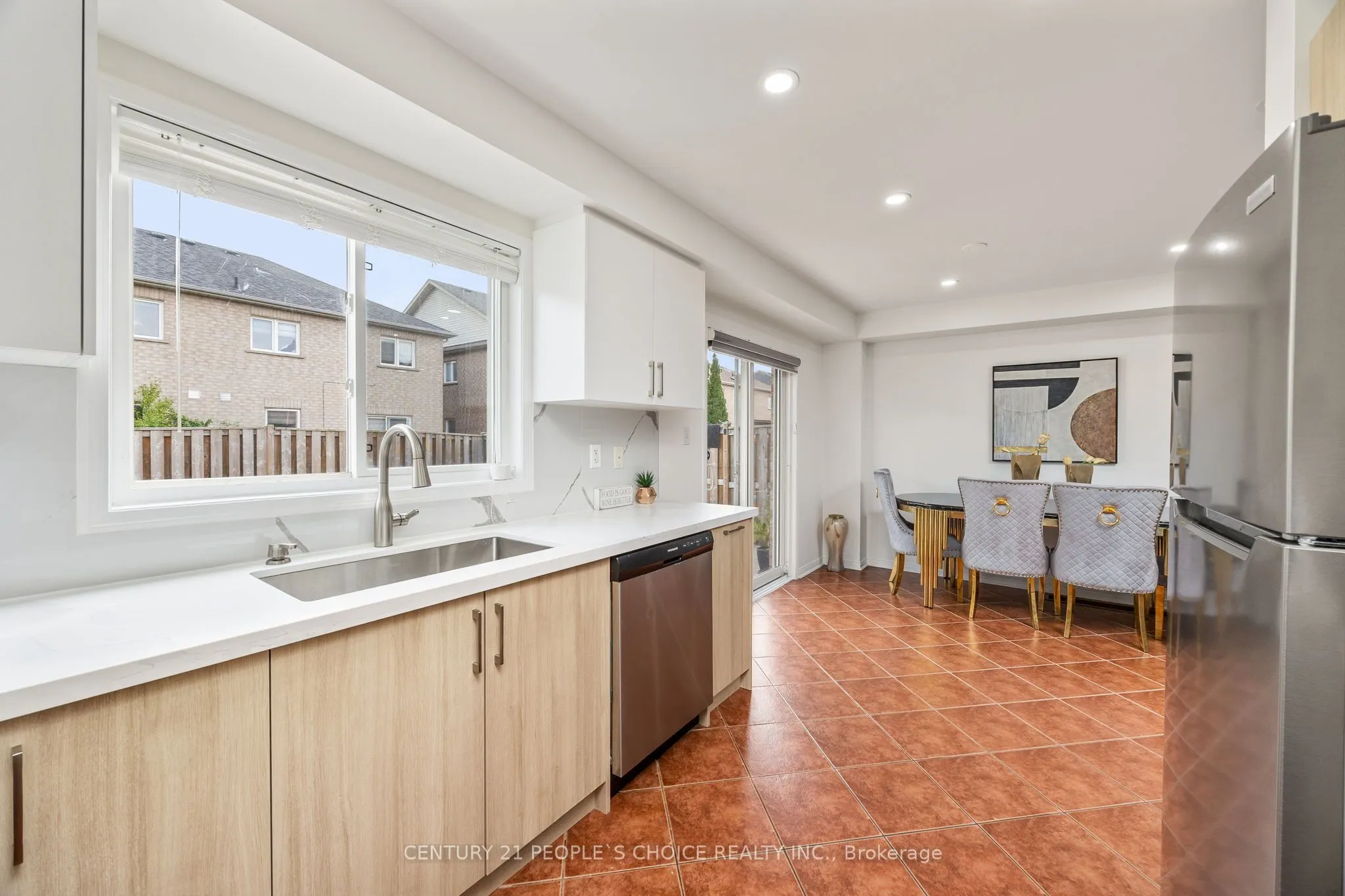 25 Trumpet Valley Boulevard