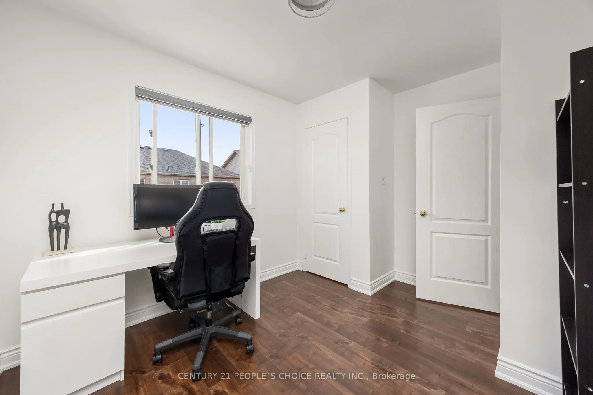 25 Trumpet Valley Boulevard