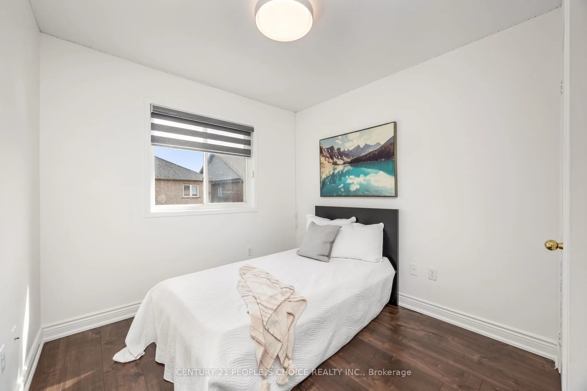 25 Trumpet Valley Boulevard