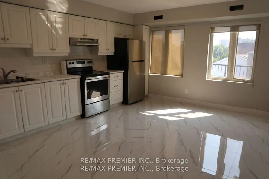 1657 Weston Road, #2 Flr