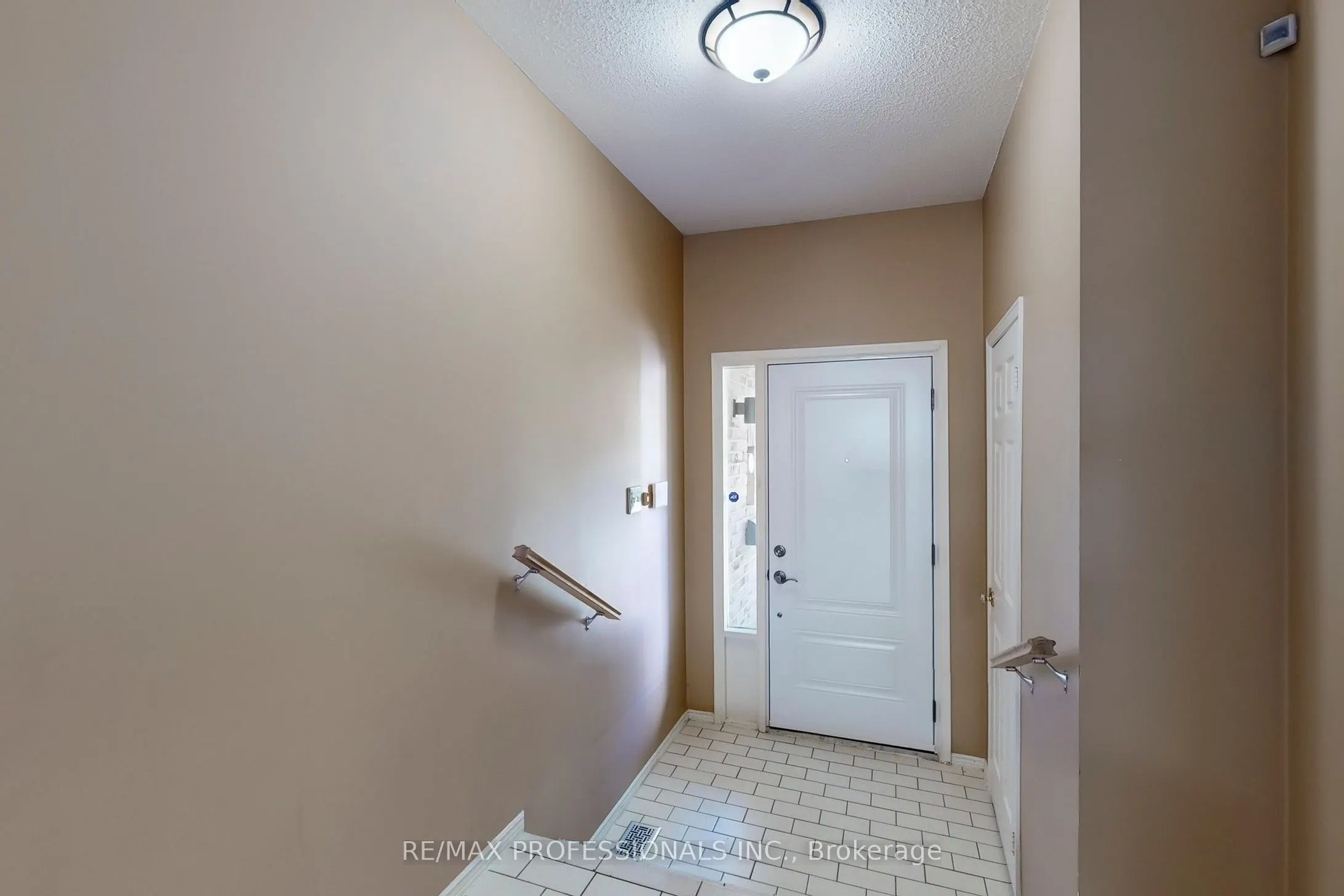 46 Tamarack Circle, #46
