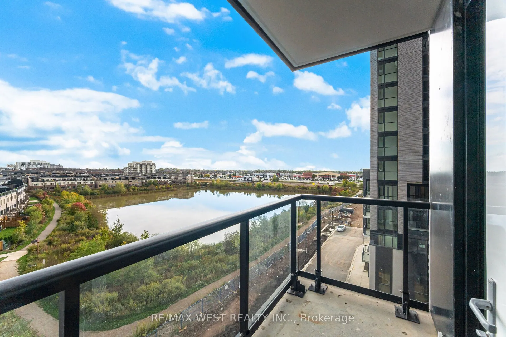 3079 Trafalgar Road, #610