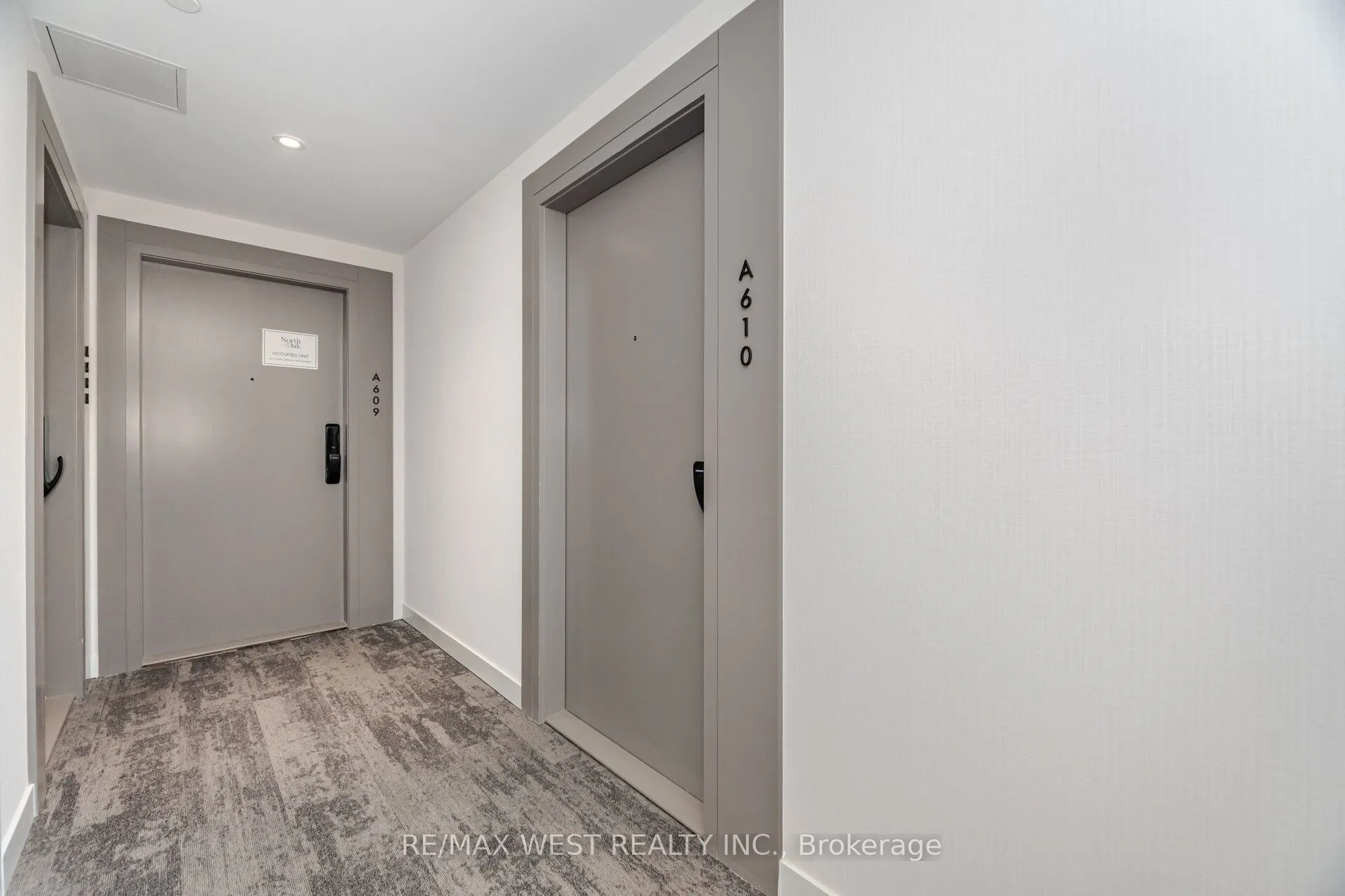3079 Trafalgar Road, #610