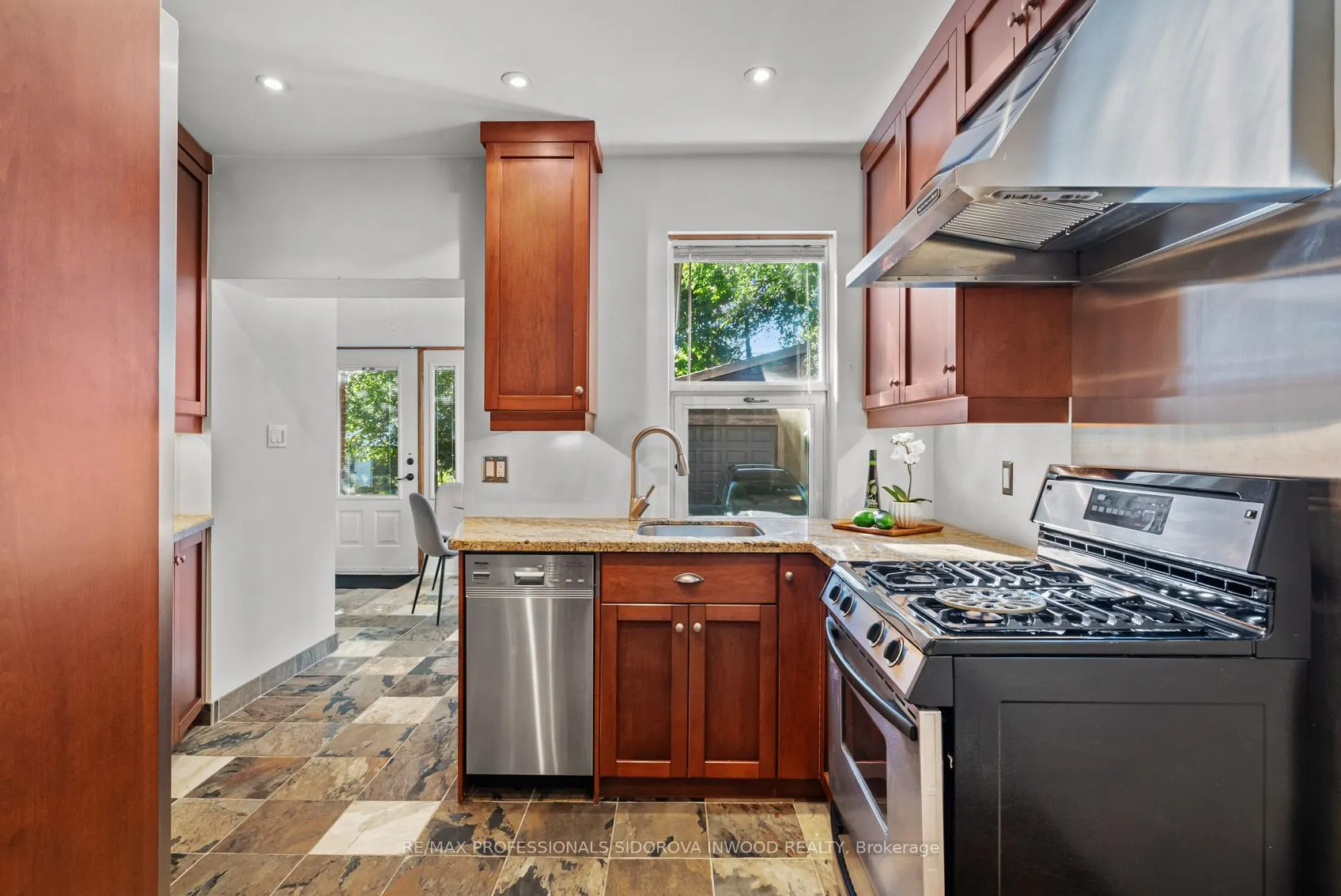11 Winfield Avenue