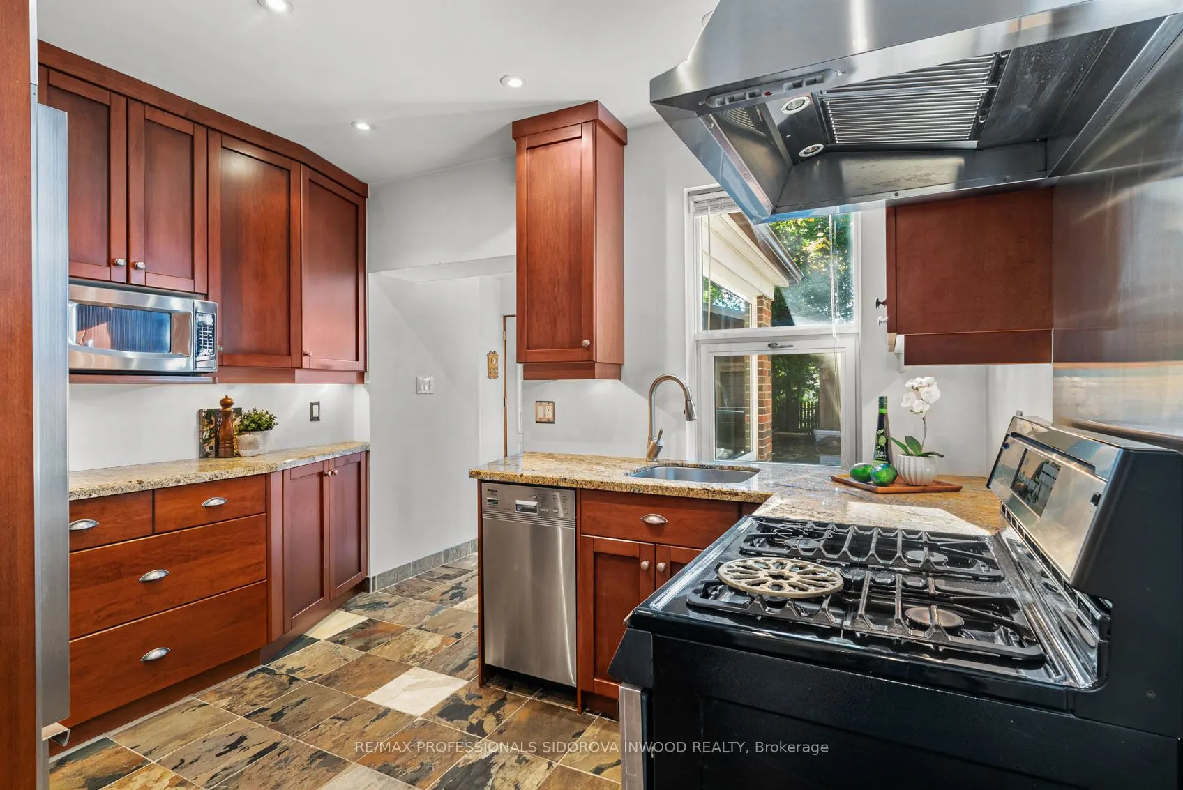 11 Winfield Avenue