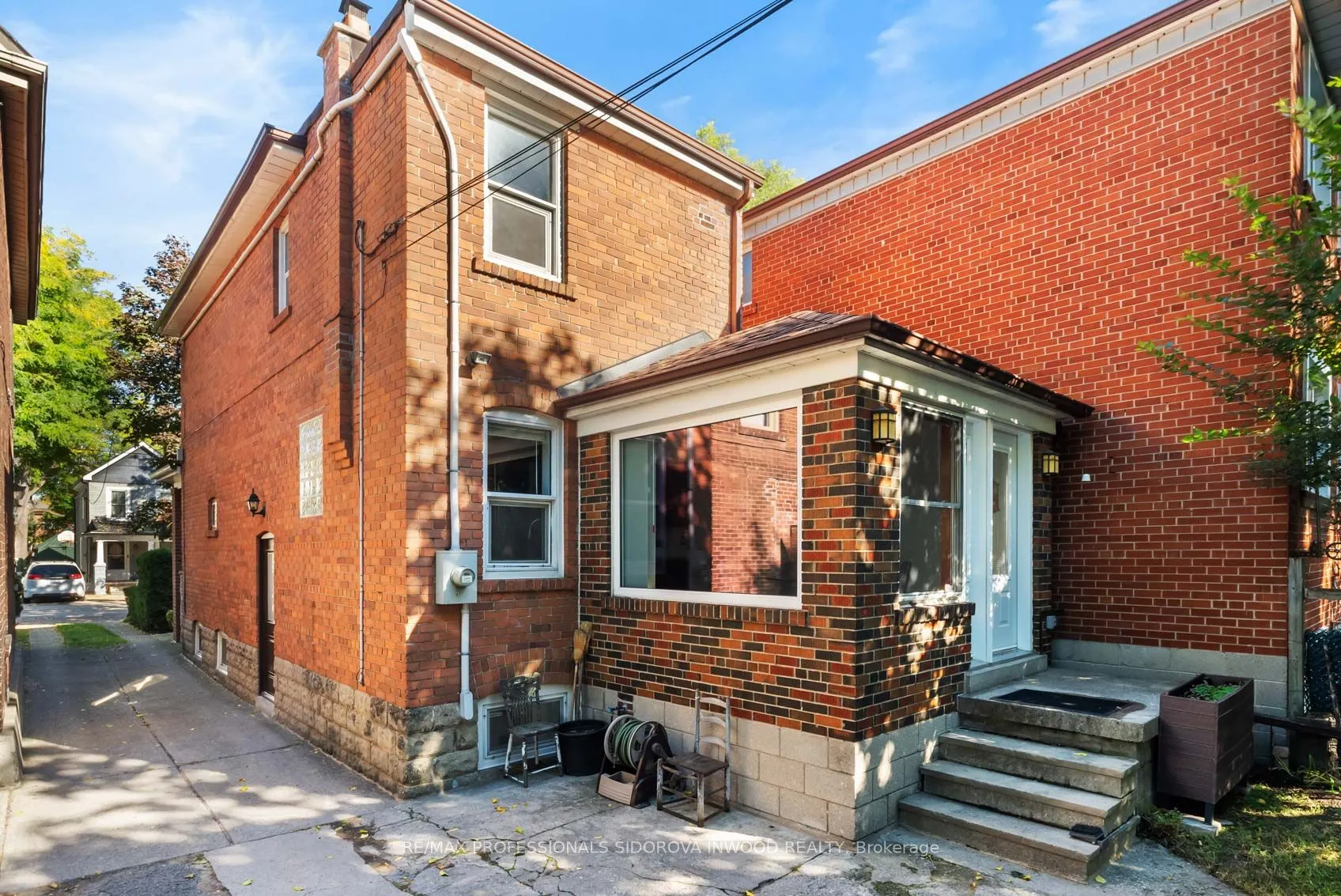 11 Winfield Avenue