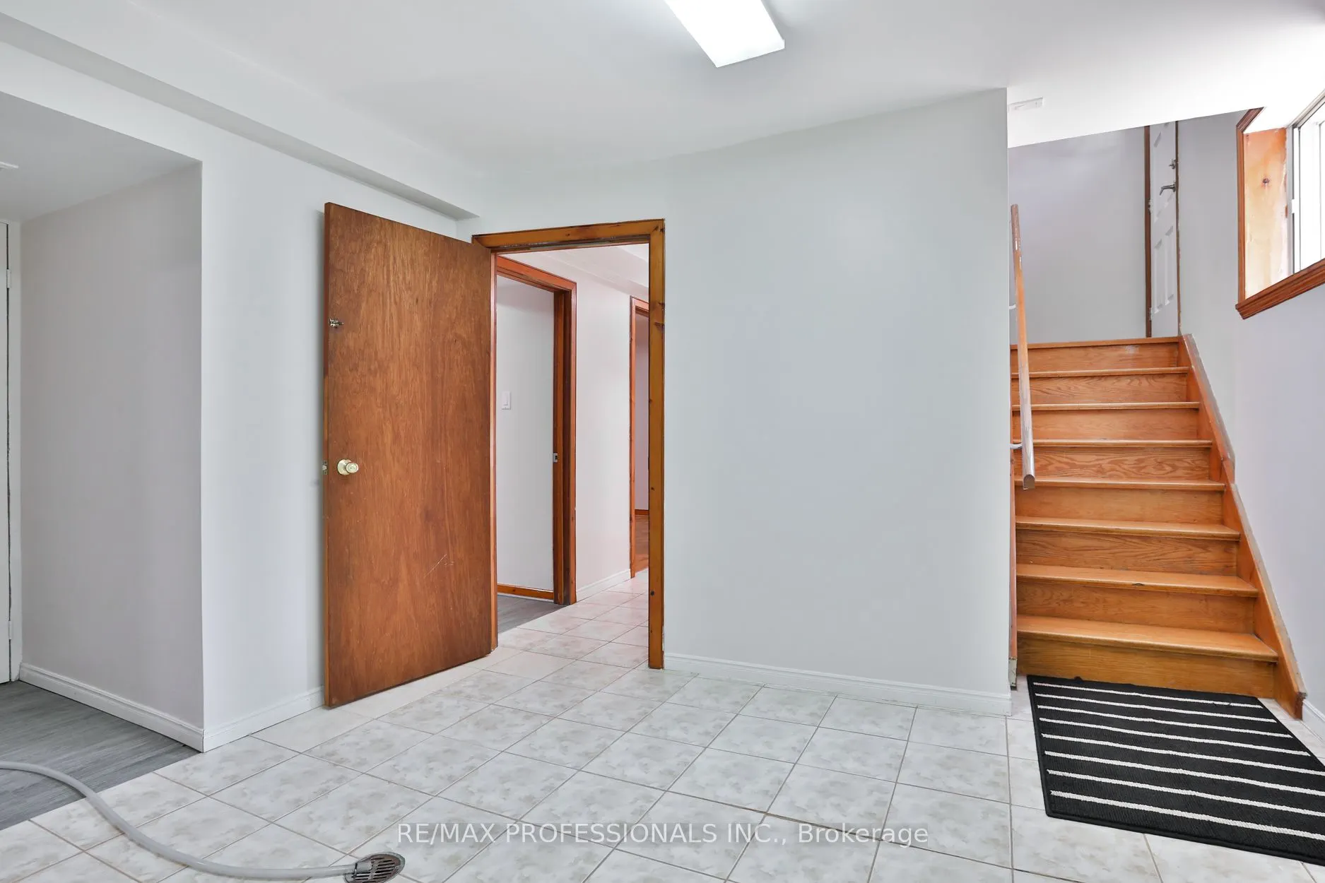91 Jeffcoat Drive