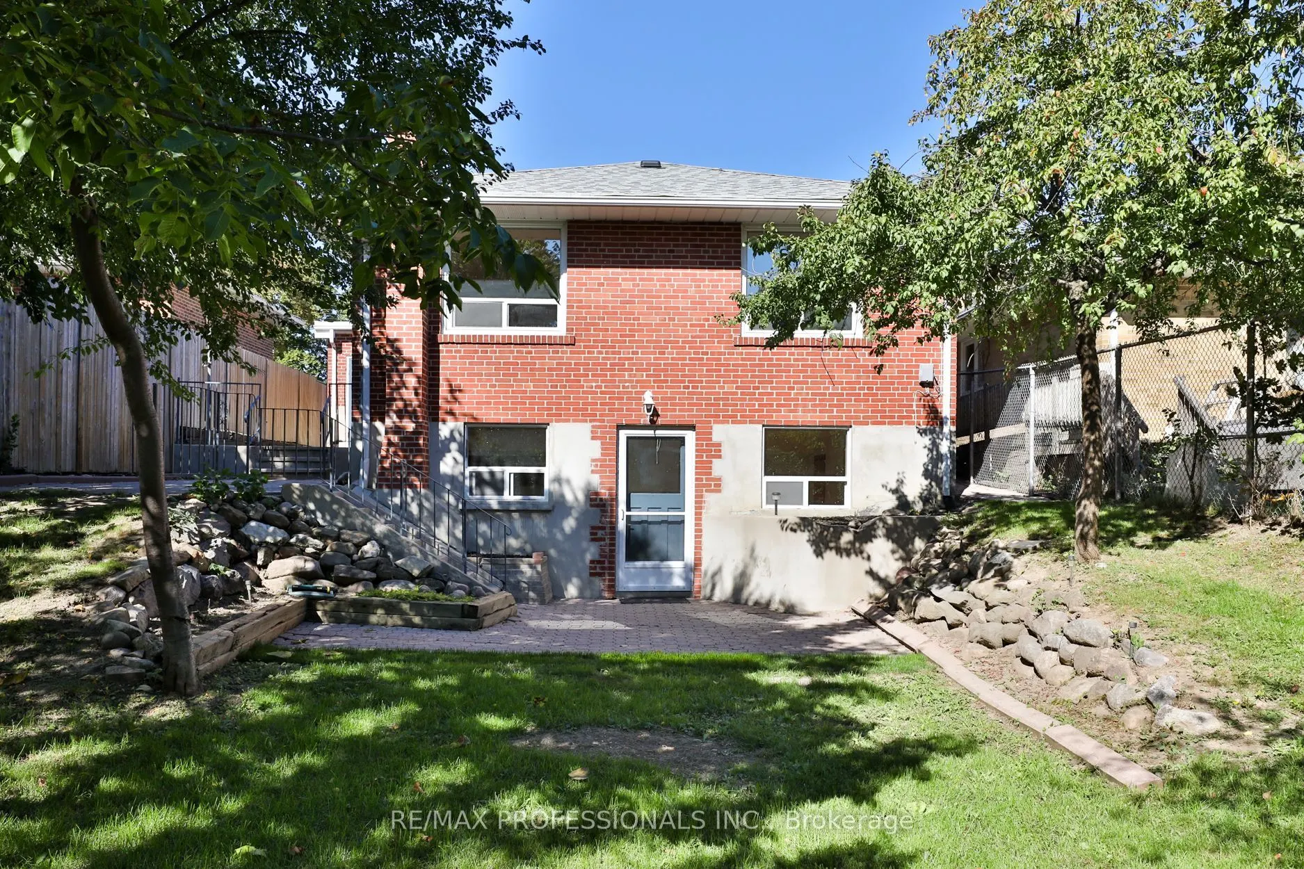 91 Jeffcoat Drive
