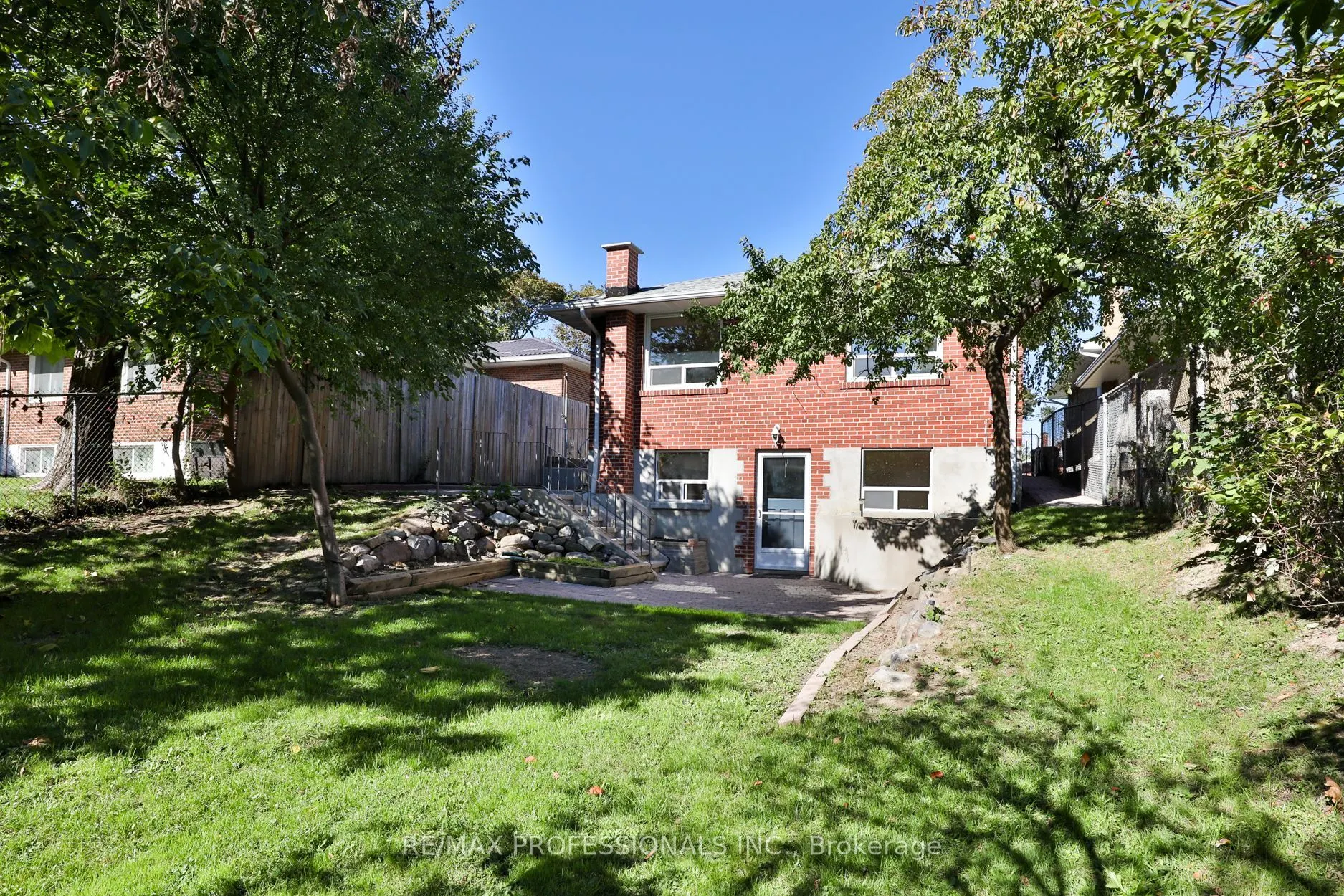91 Jeffcoat Drive