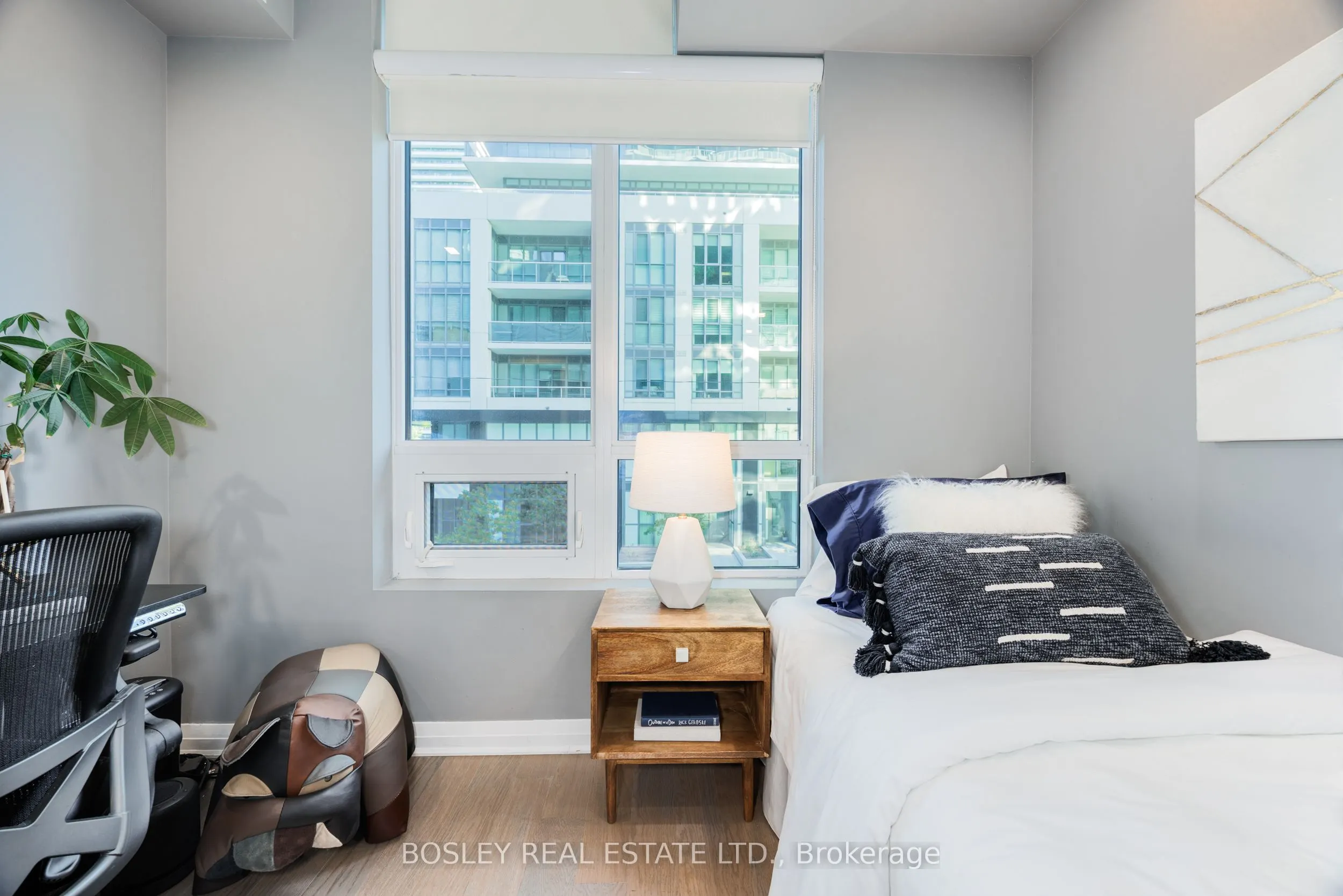 60 Annie Craig Drive, #215