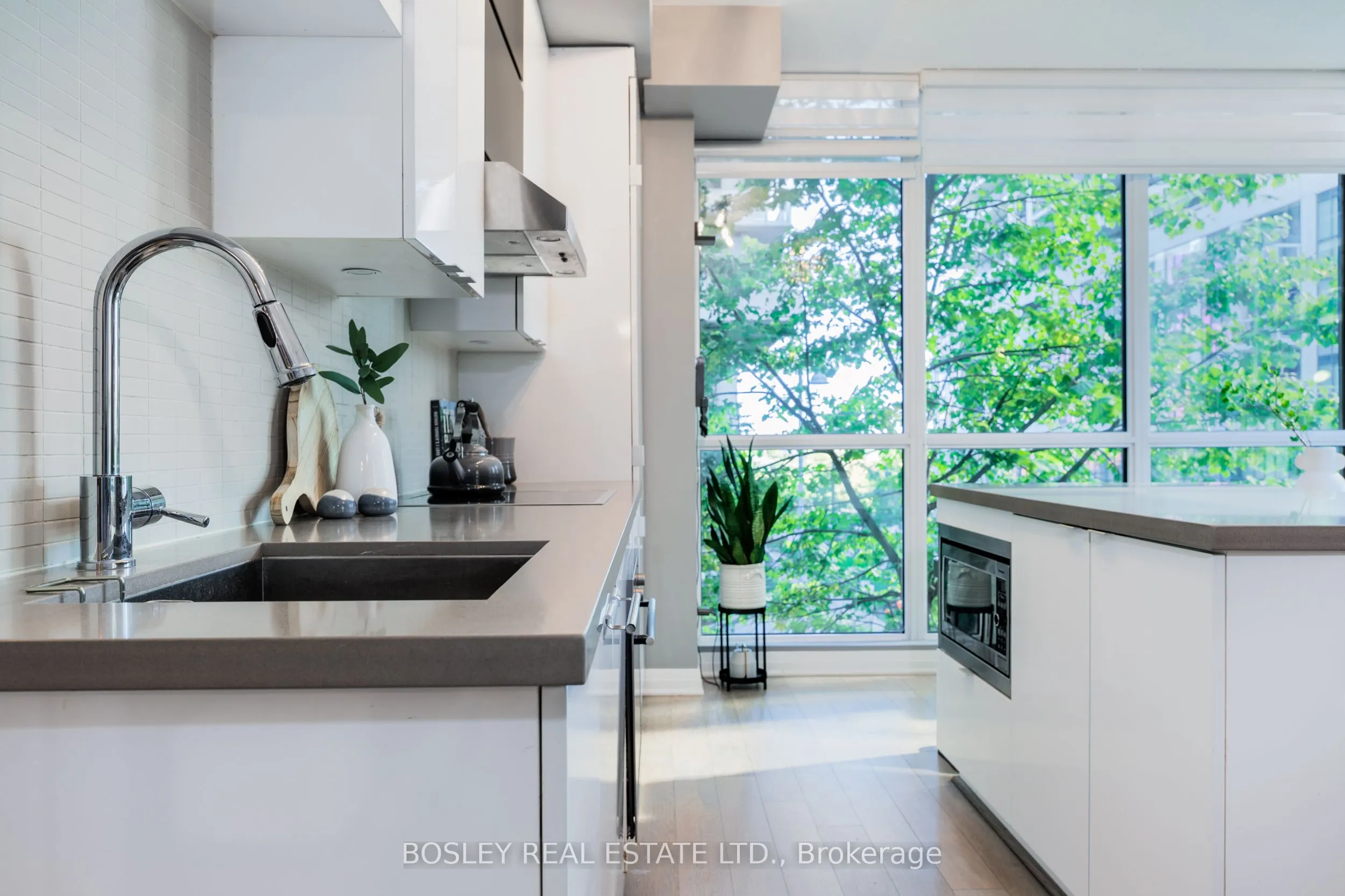 60 Annie Craig Drive, #215