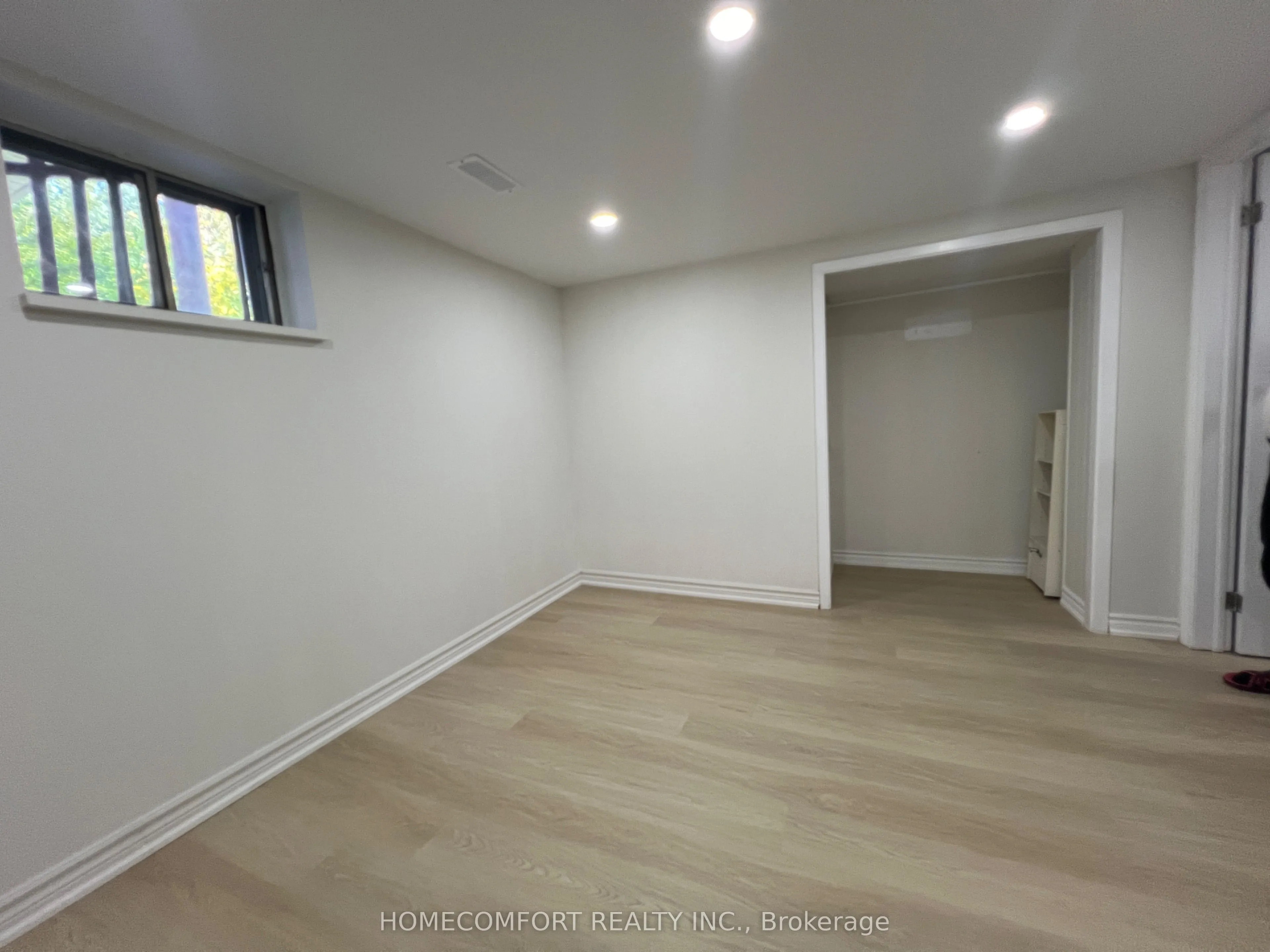 15 Paula Boulevard, #Basement apartment