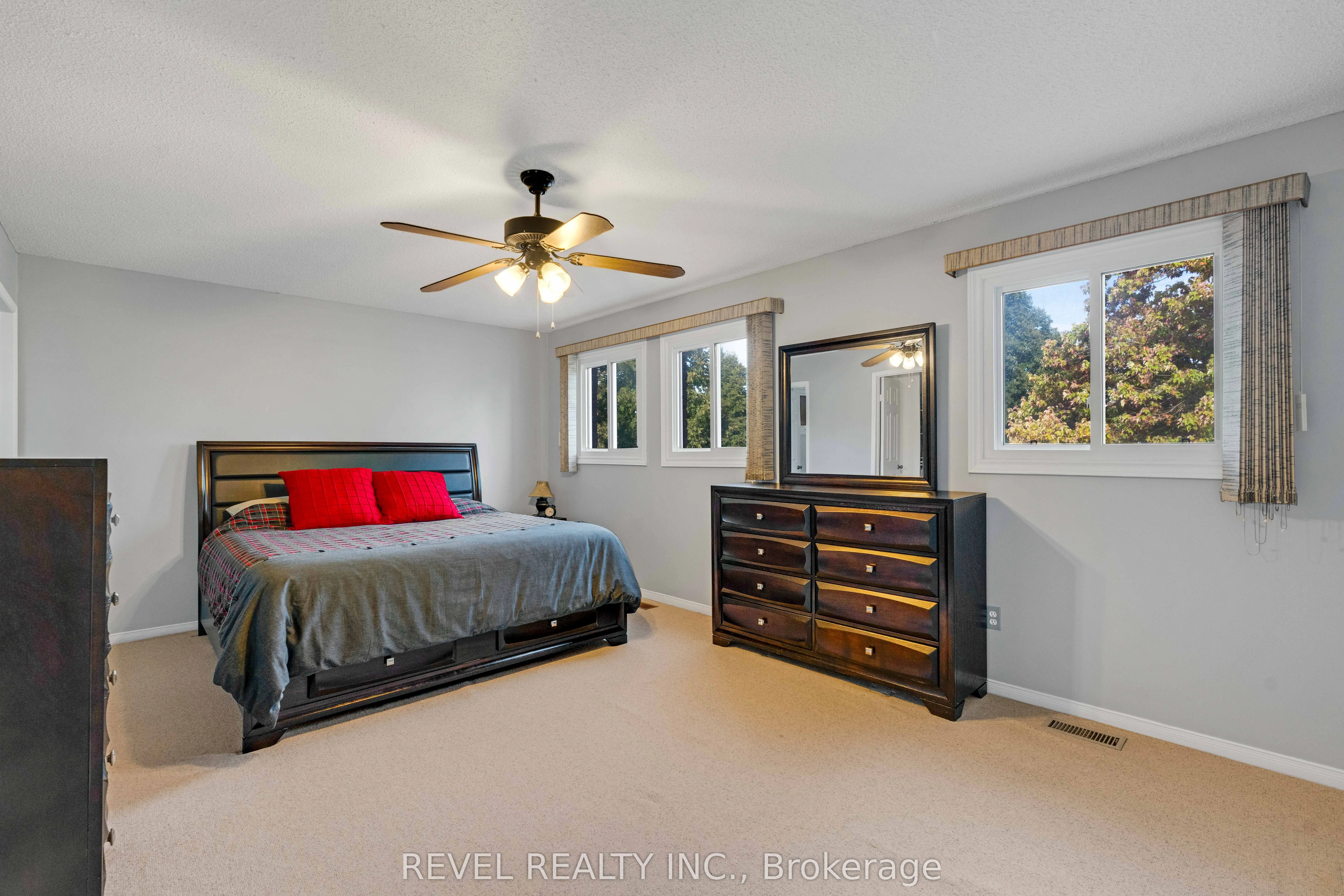 42 Deer Valley Drive