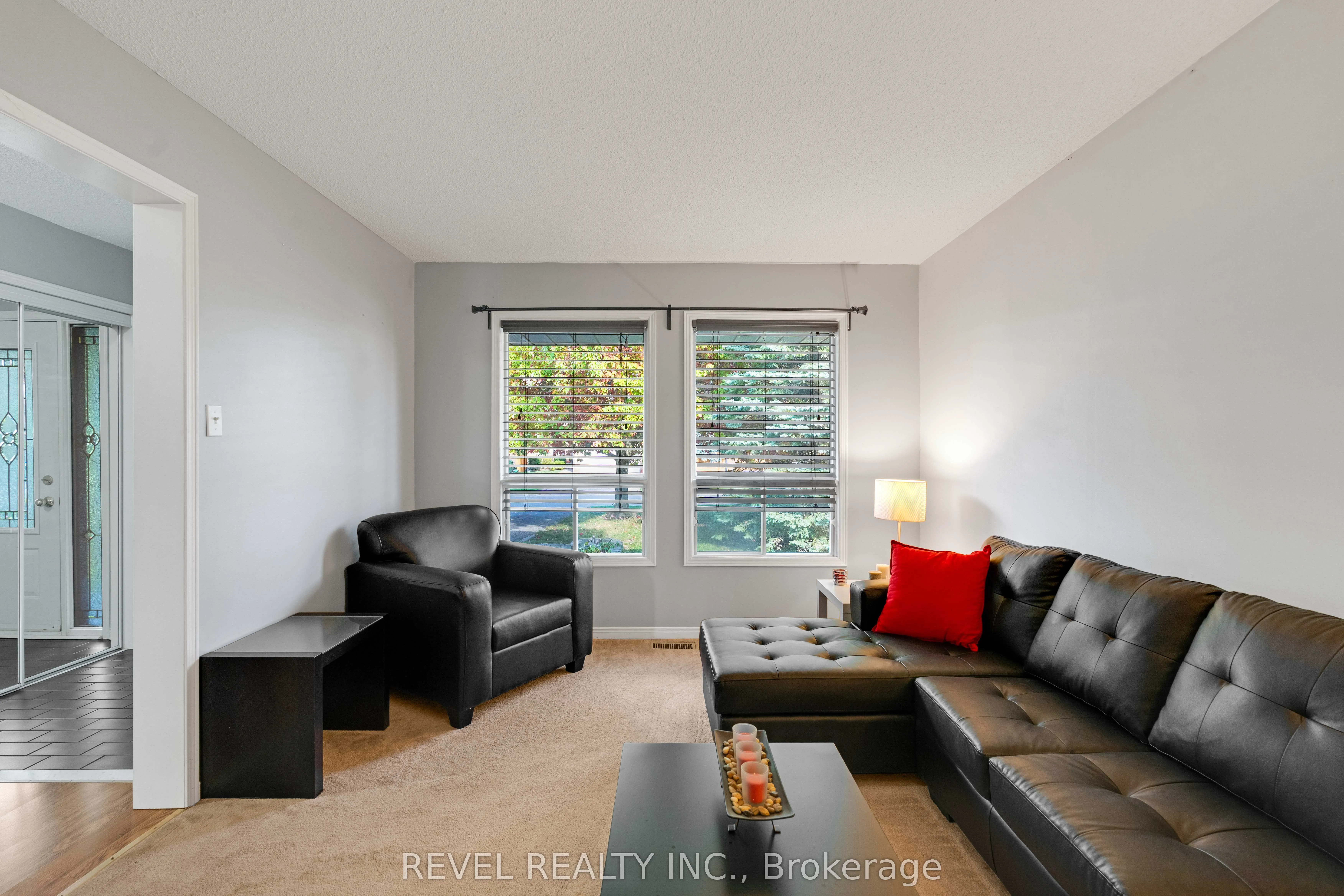 42 Deer Valley Drive